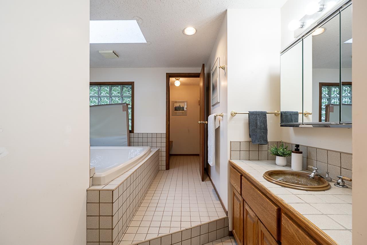 17379 21a Avenue, Surrey, British Columbia  V3Z 0A1 - Photo 26 - R3112272