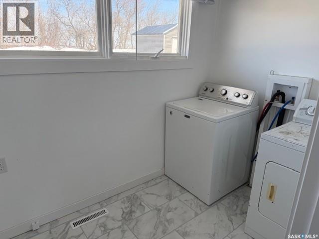 Mckenzie Acreage, Morris Rm No. 312, Saskatchewan  S0K 4Y0 - Photo 18 - SK032767