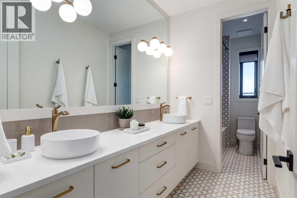 120 Greenwich Heath Nw, Calgary, Alberta  T3B 6P2 - Photo 31 - A2282414