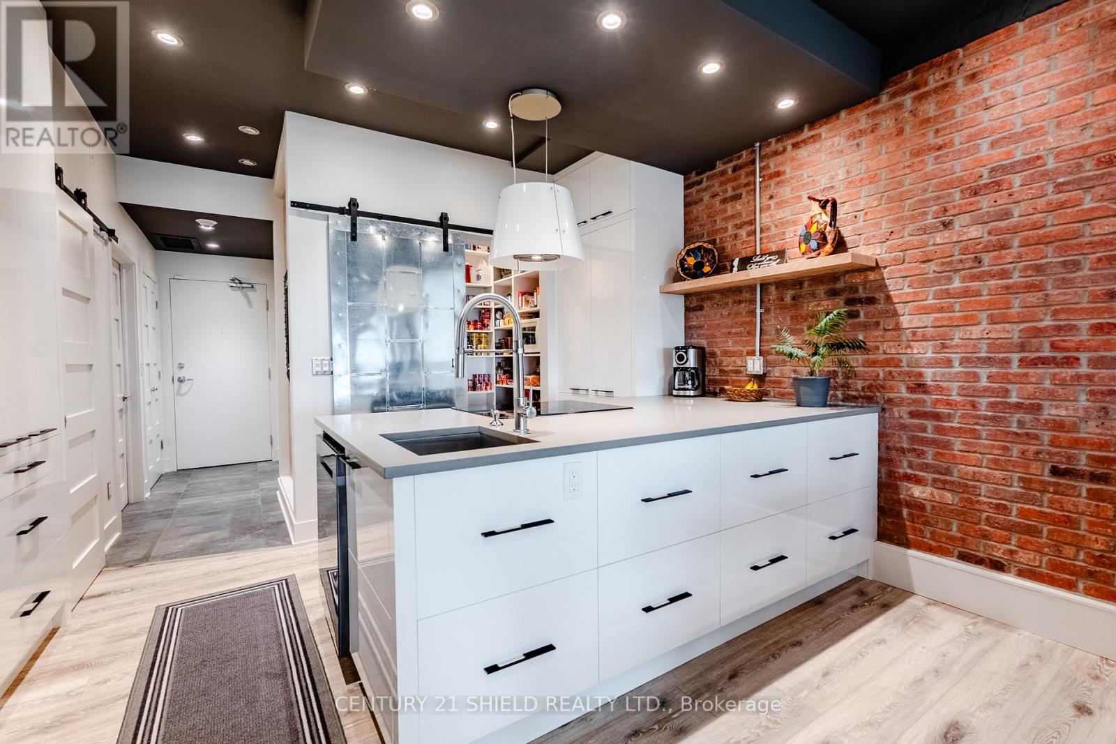 501 - 710 Cotton Mill Street, Cornwall, Ontario  K6H 7L3 - Photo 3 - X13009070