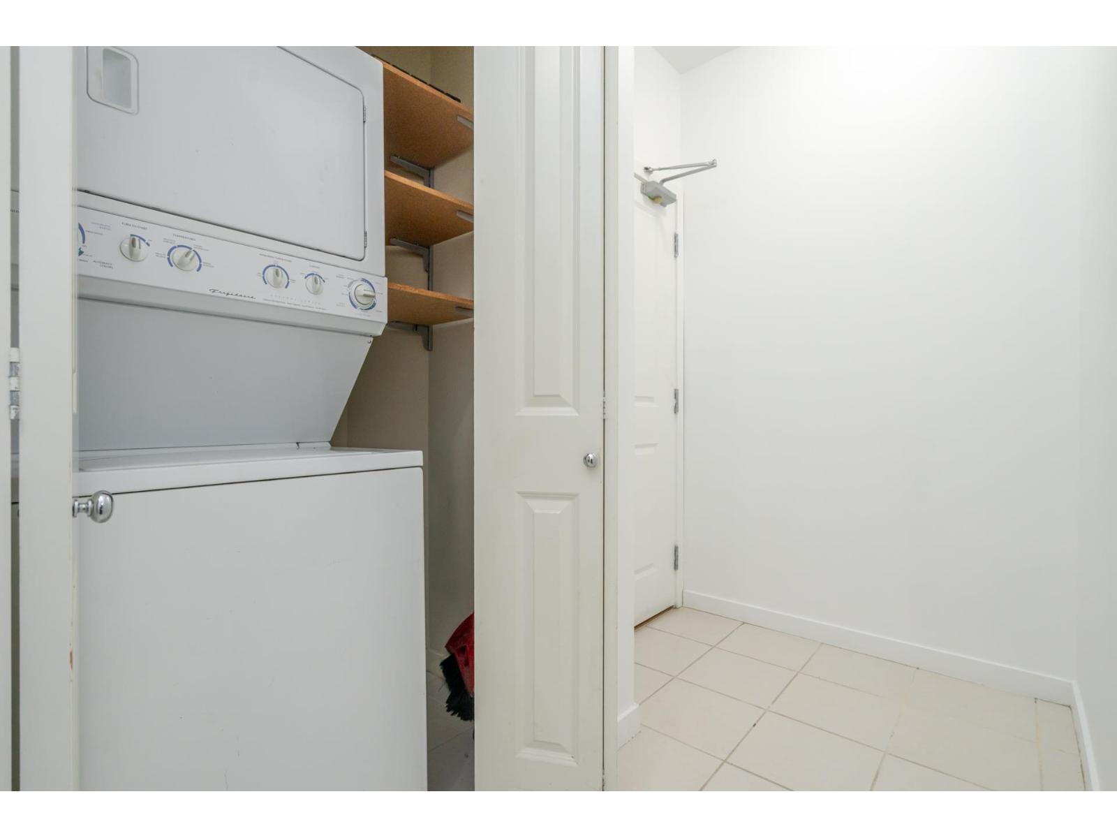 405 10455 University Drive, Surrey, British Columbia  V3T 0A5 - Photo 34 - R3112312