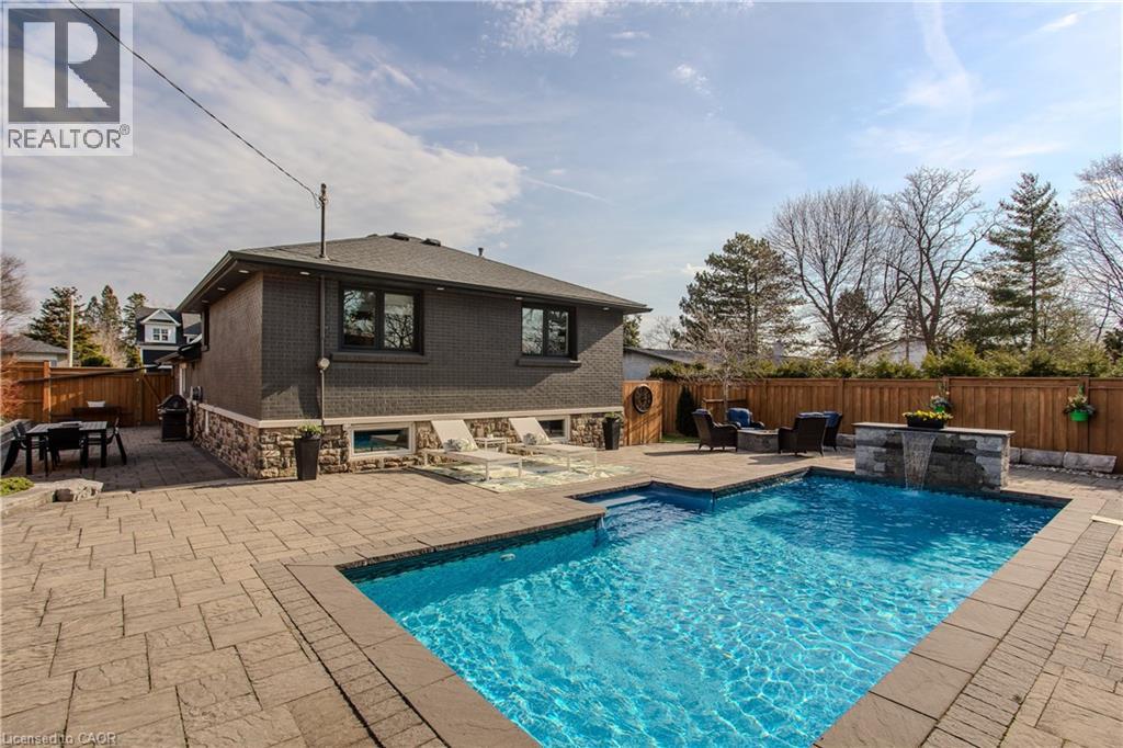 1375 Langdale Crescent, Oakville, Ontario  L6H 2K7 - Photo 7 - 40819482