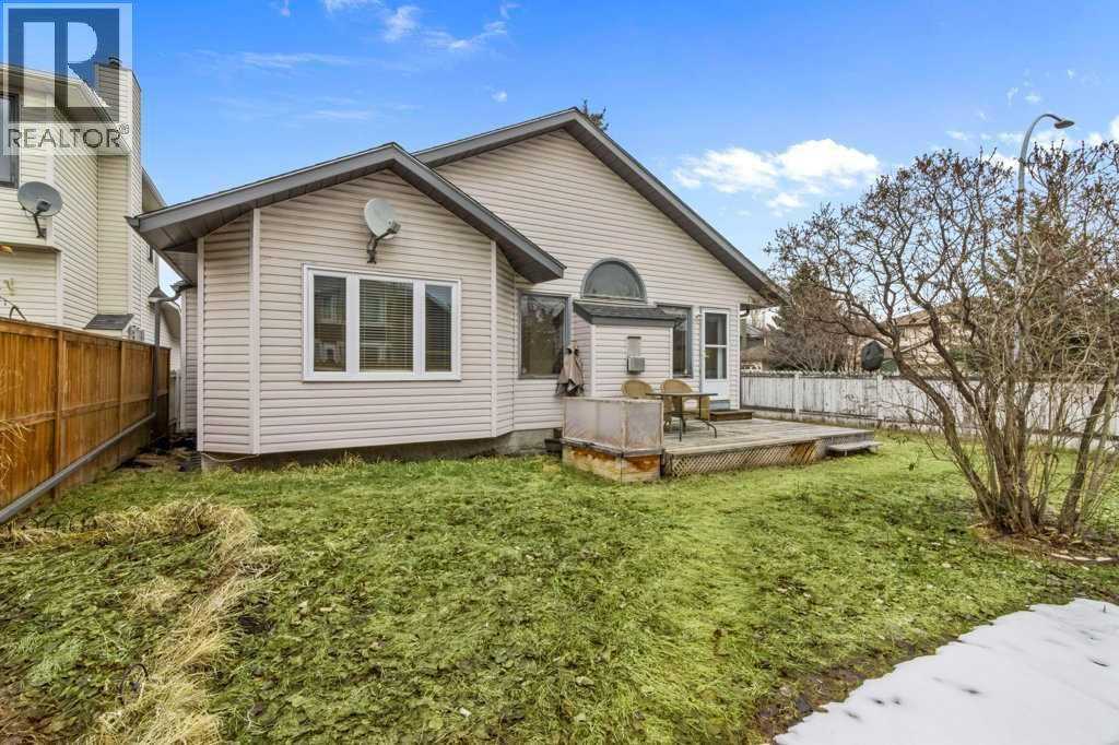 179 Sunlake Way SE, Calgary, Alberta  T2X 3H4 - Photo 25 - A2299348