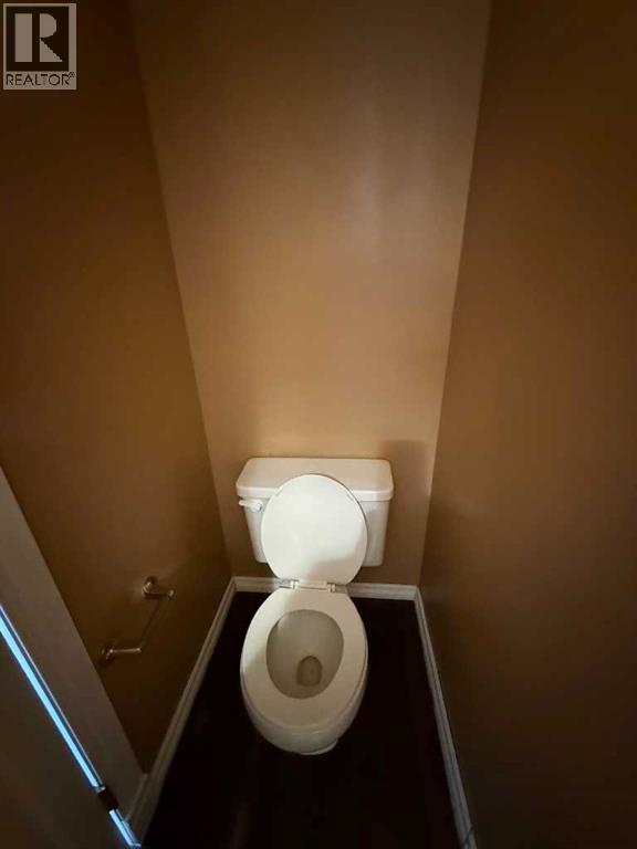 93, 1555 Falconridge Drive, Calgary, Alberta  T3J 1L8 - Photo 11 - A2302602