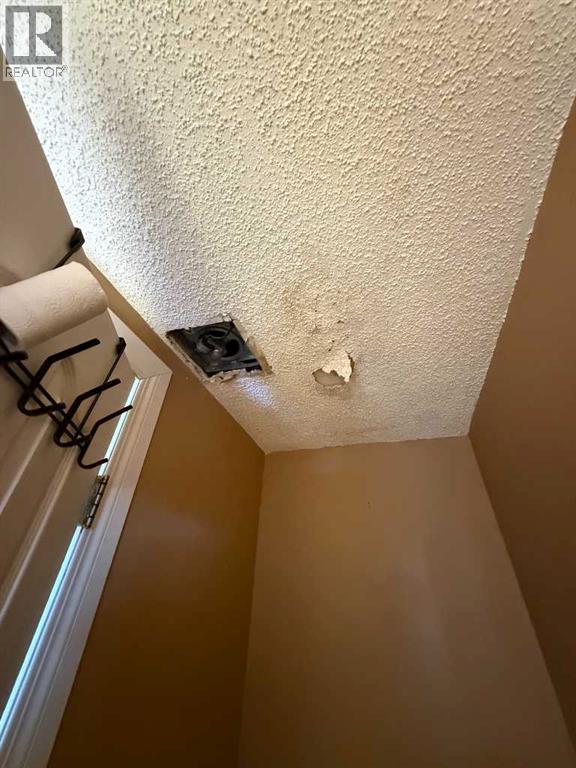 93, 1555 Falconridge Drive, Calgary, Alberta  T3J 1L8 - Photo 10 - A2302602