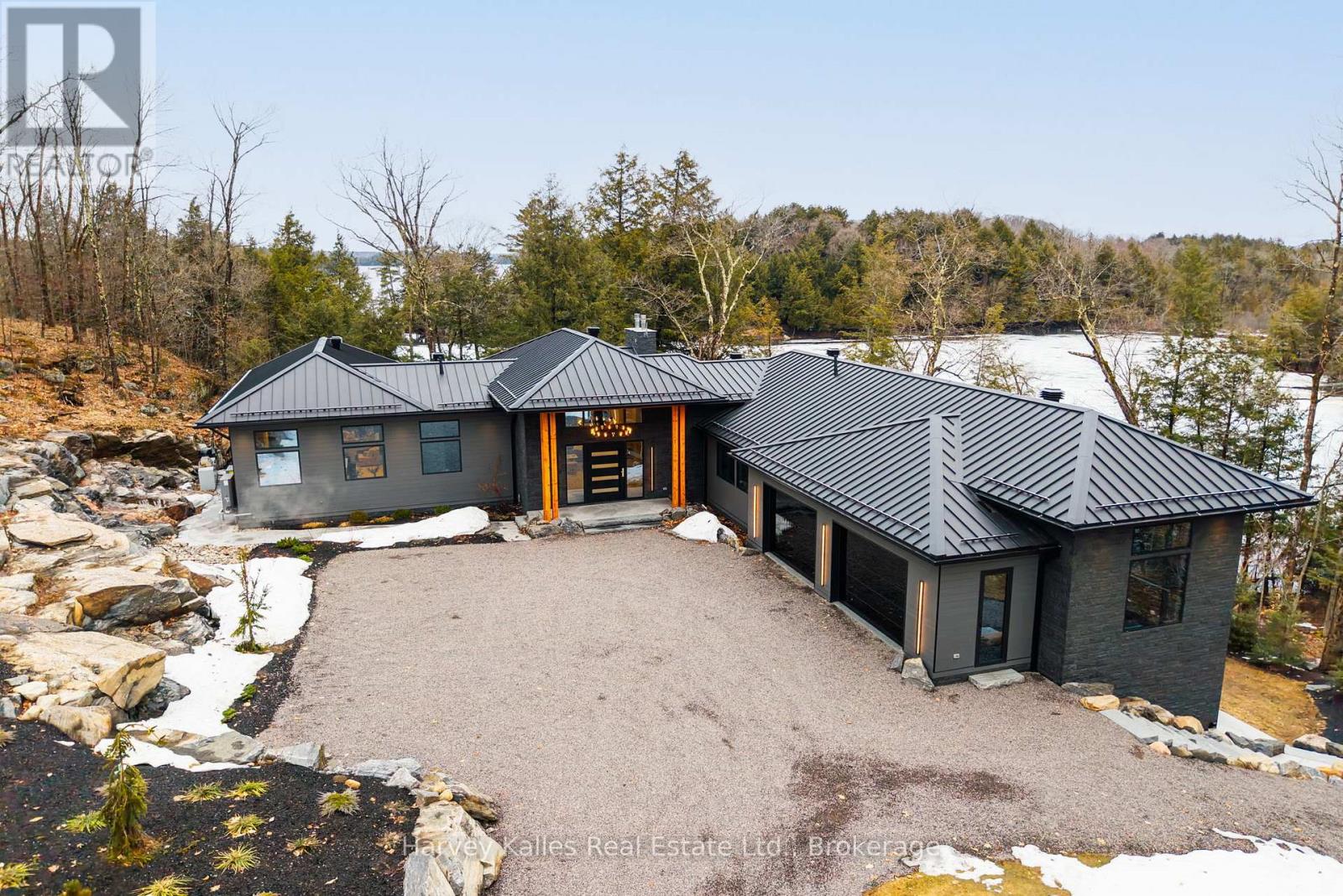 2 - 1013 HALL'S ROAD, Muskoka Lakes, Ontario