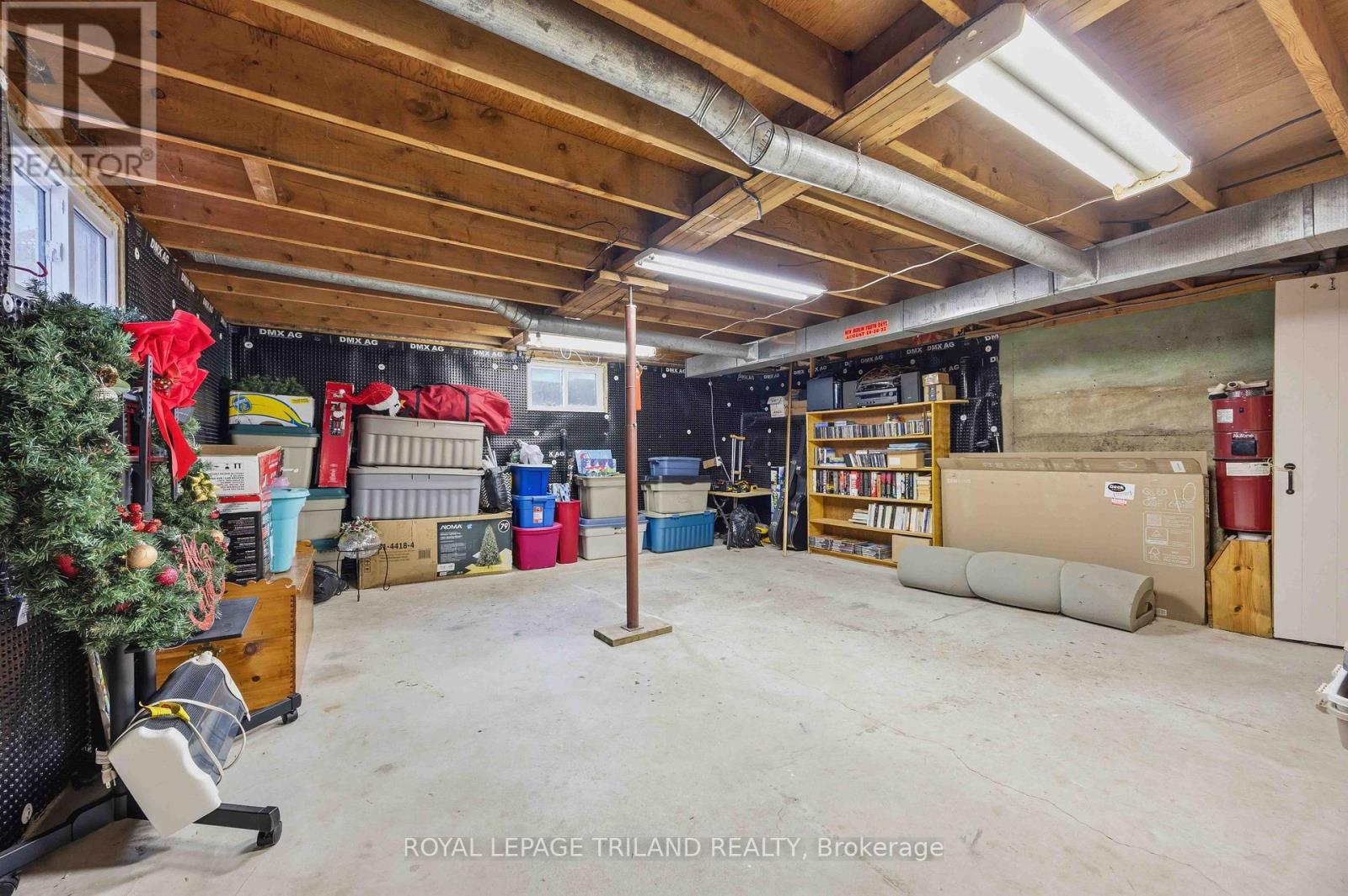 8376 Townsend Line, Lambton Shores, Ontario  N0M 1B0 - Photo 25 - X13008998