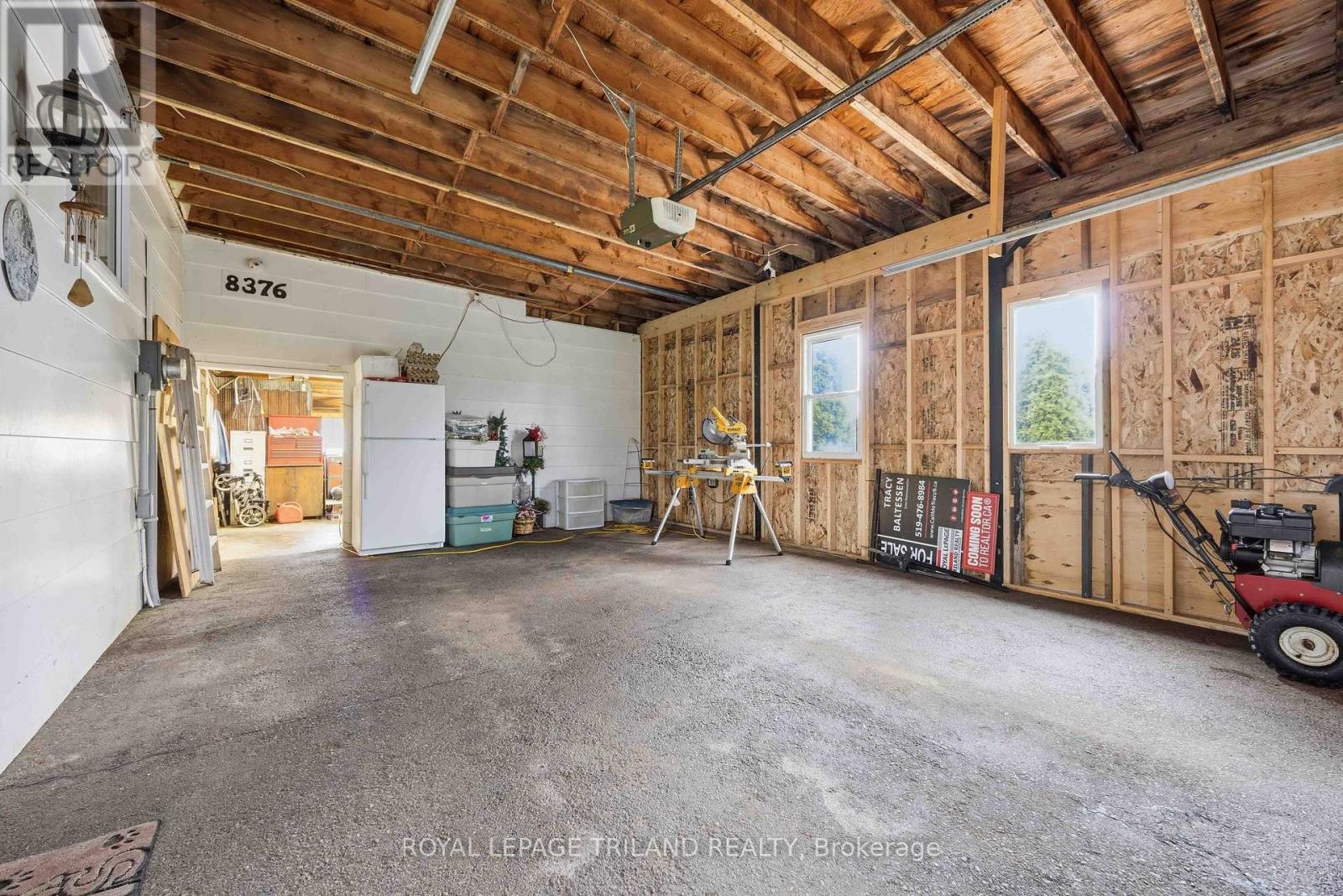 8376 Townsend Line, Lambton Shores, Ontario  N0M 1B0 - Photo 29 - X13008998