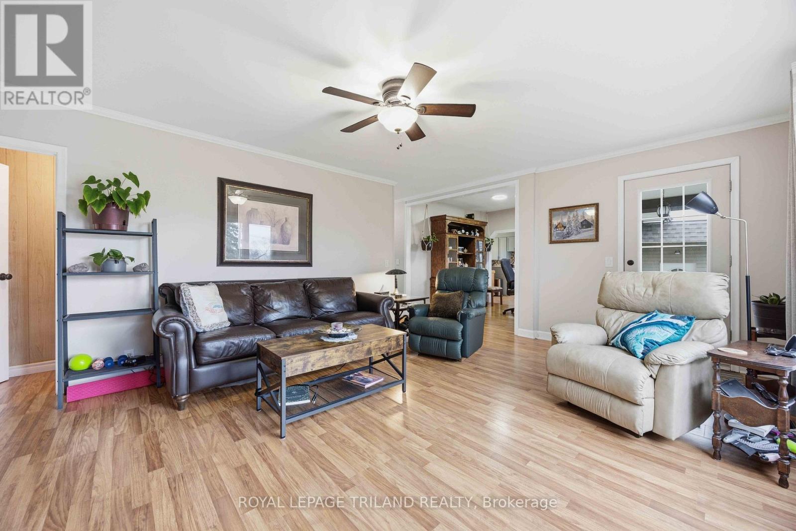 8376 Townsend Line, Lambton Shores, Ontario  N0M 1B0 - Photo 6 - X13008998