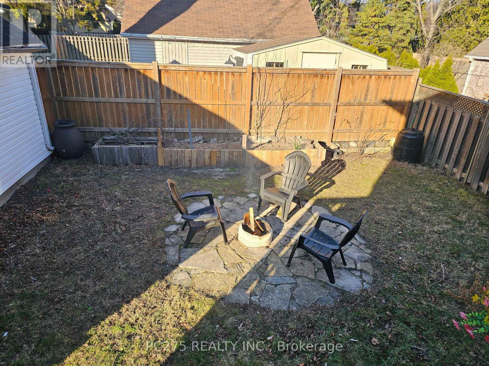 112 Essex Street, Sarnia, Ontario  N7T 4R7 - Photo 30 - X13009134