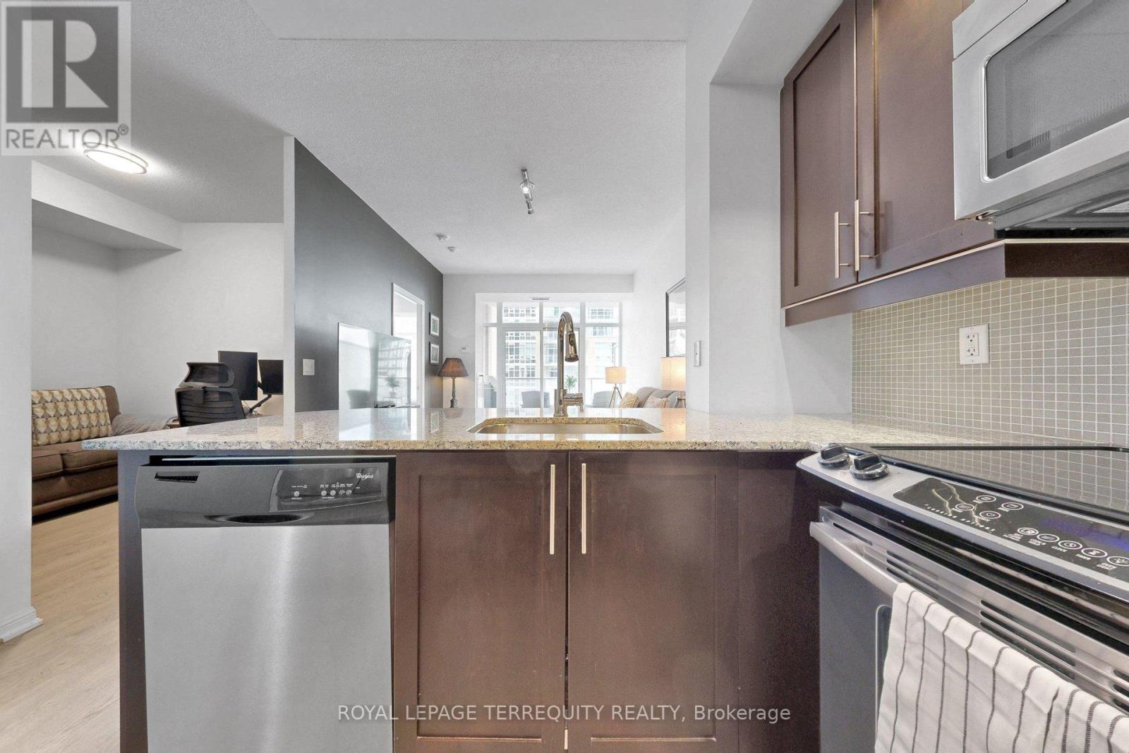 1611 - 75 East Liberty Street, Toronto, Ontario  M6K 3R3 - Photo 14 - C13003722