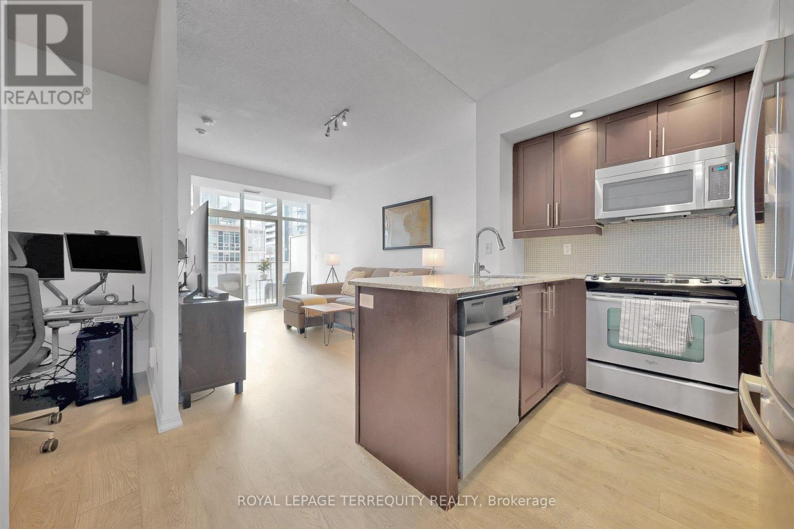 1611 - 75 East Liberty Street, Toronto, Ontario  M6K 3R3 - Photo 4 - C13003722