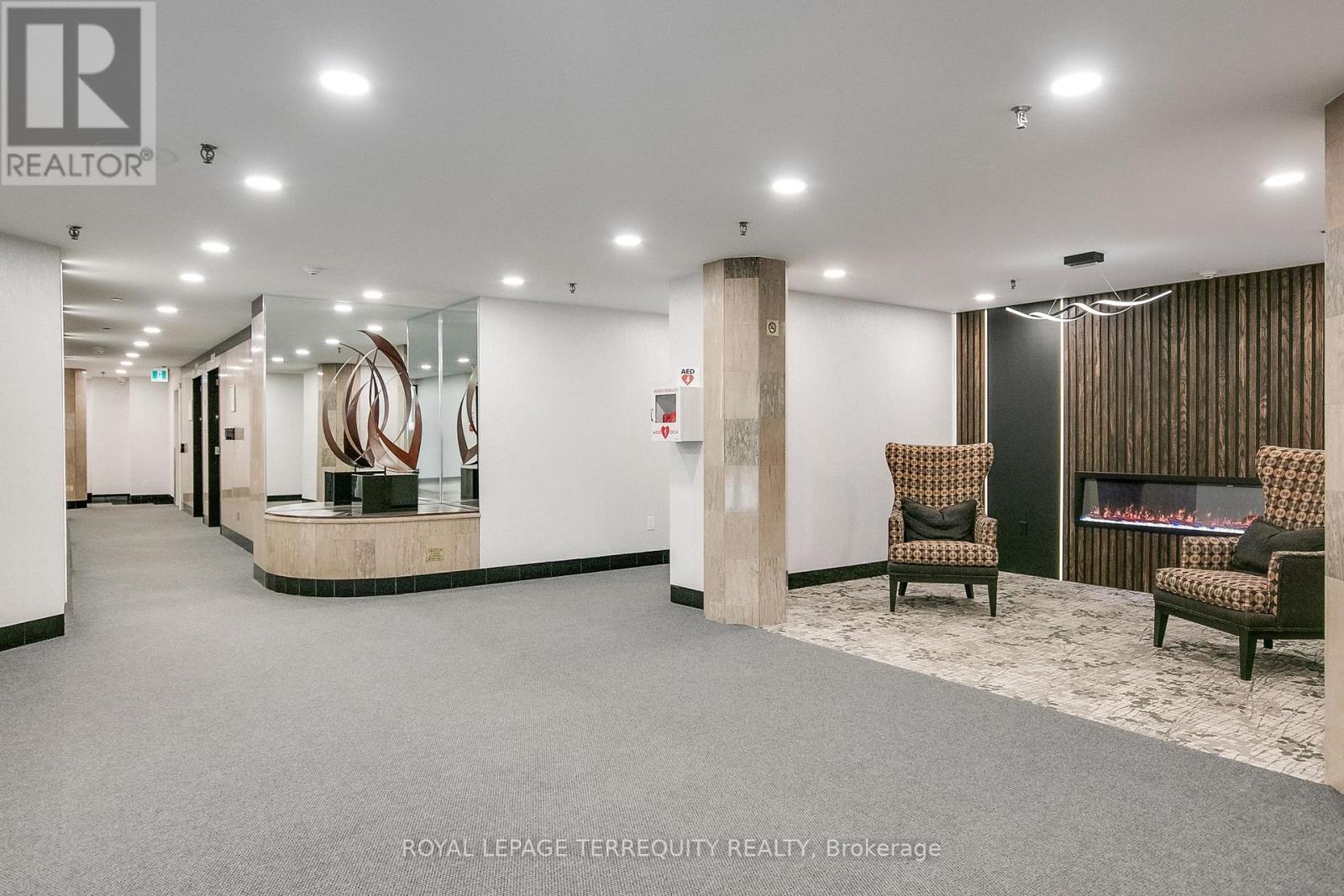 105 - 1131 Steeles Avenue W, Toronto, Ontario  M2R 3W8 - Photo 4 - C13008930