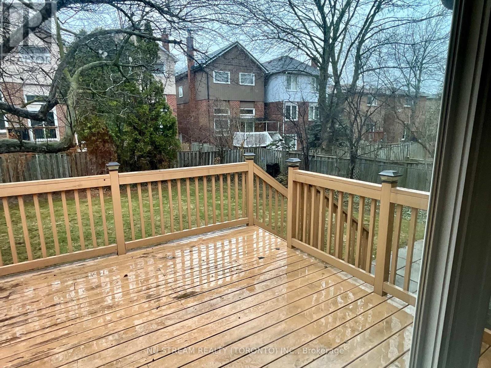 Upper - 260 Fisherville Road, Toronto, Ontario  M2R 3C5 - Photo 16 - C13008934