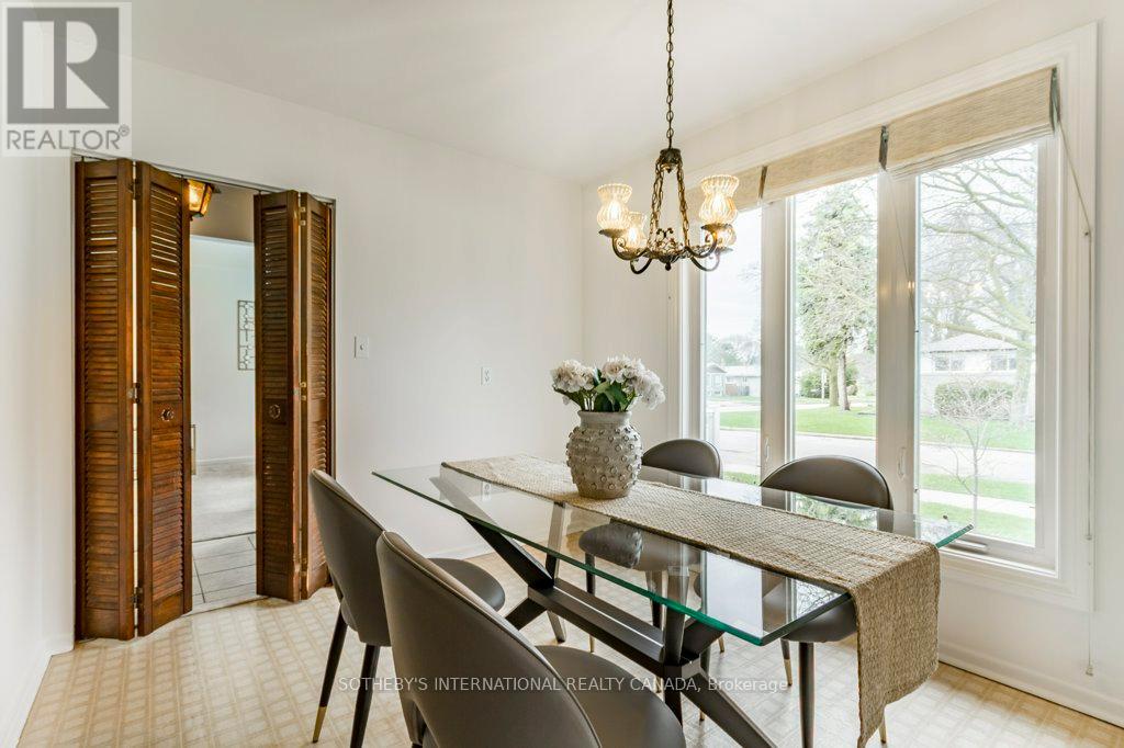 21 Summerside Crescent, Toronto, Ontario  M2H 1W9 - Photo 8 - C13009008