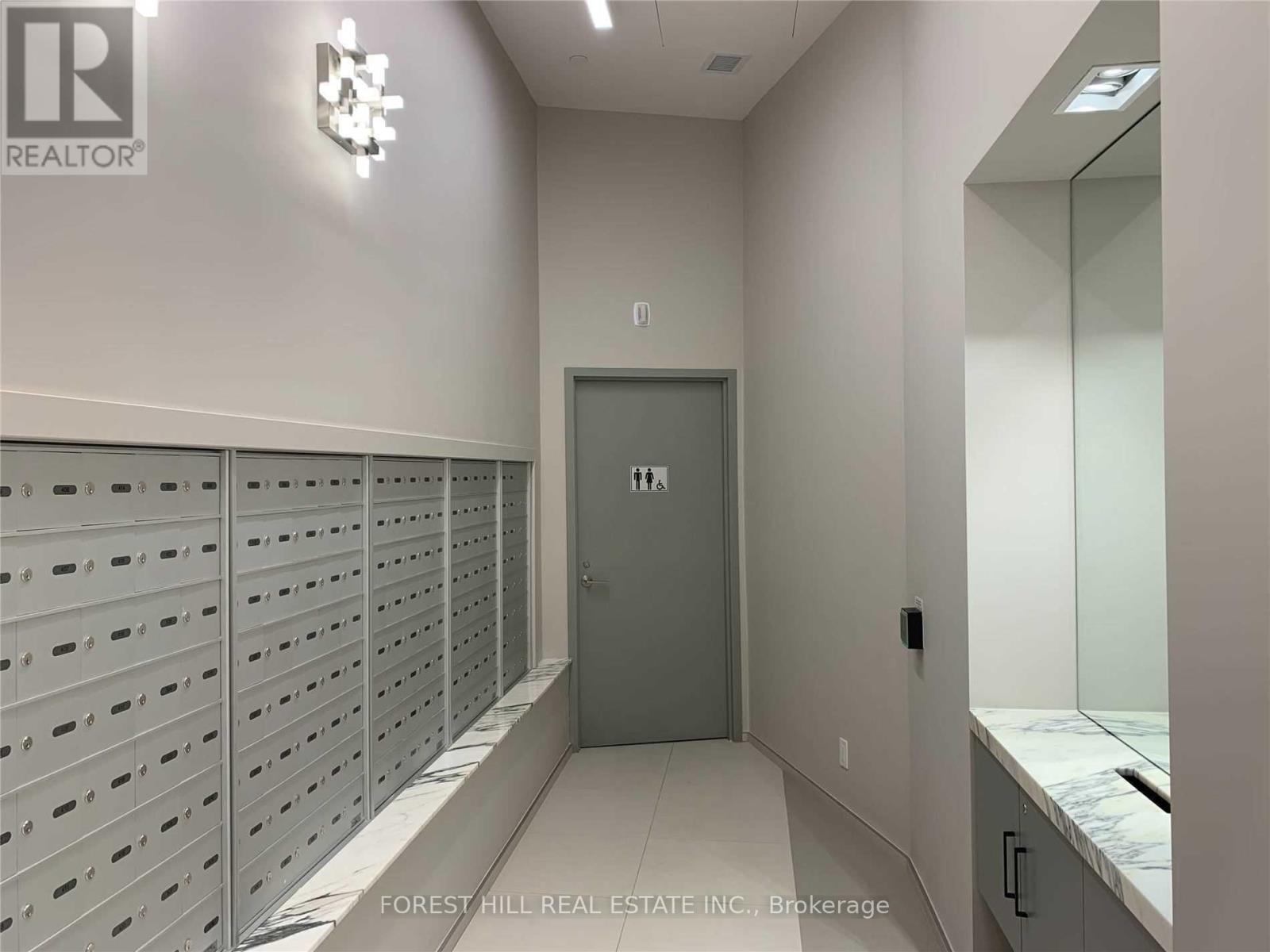 1603 - 1603 Eglinton Avenue W, Toronto, Ontario  M6E 2H1 - Photo 15 - C13009020