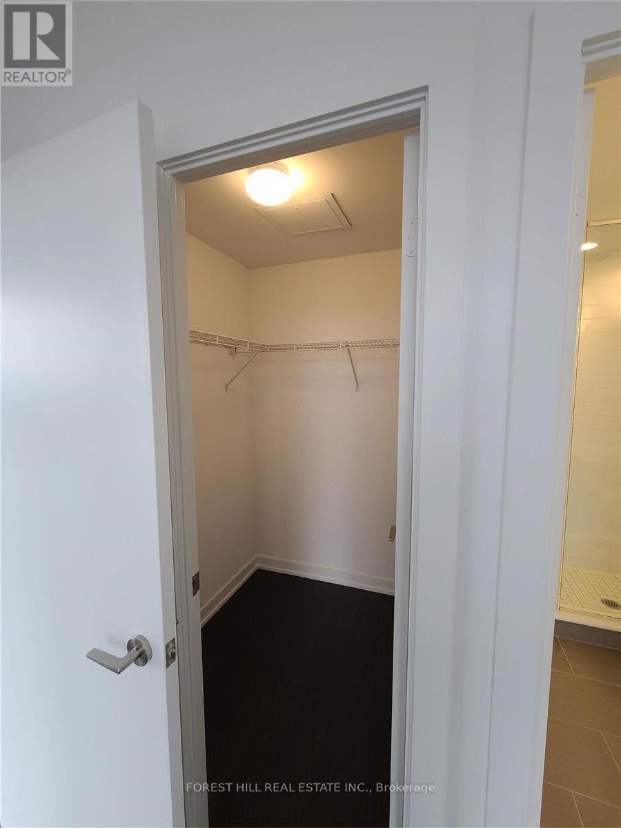 1603 - 1603 Eglinton Avenue W, Toronto, Ontario  M6E 2H1 - Photo 6 - C13009020