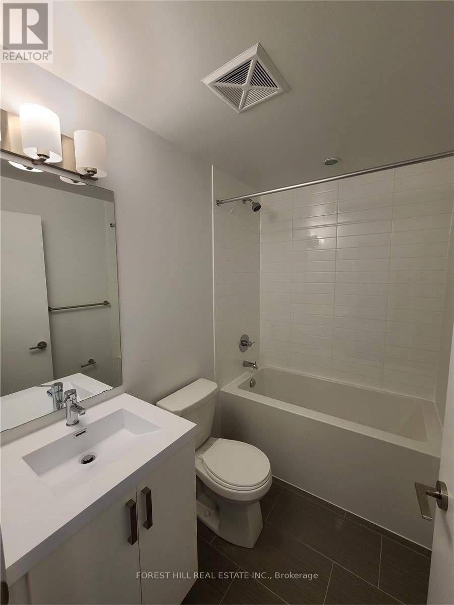 1603 - 1603 Eglinton Avenue W, Toronto, Ontario  M6E 2H1 - Photo 9 - C13009020