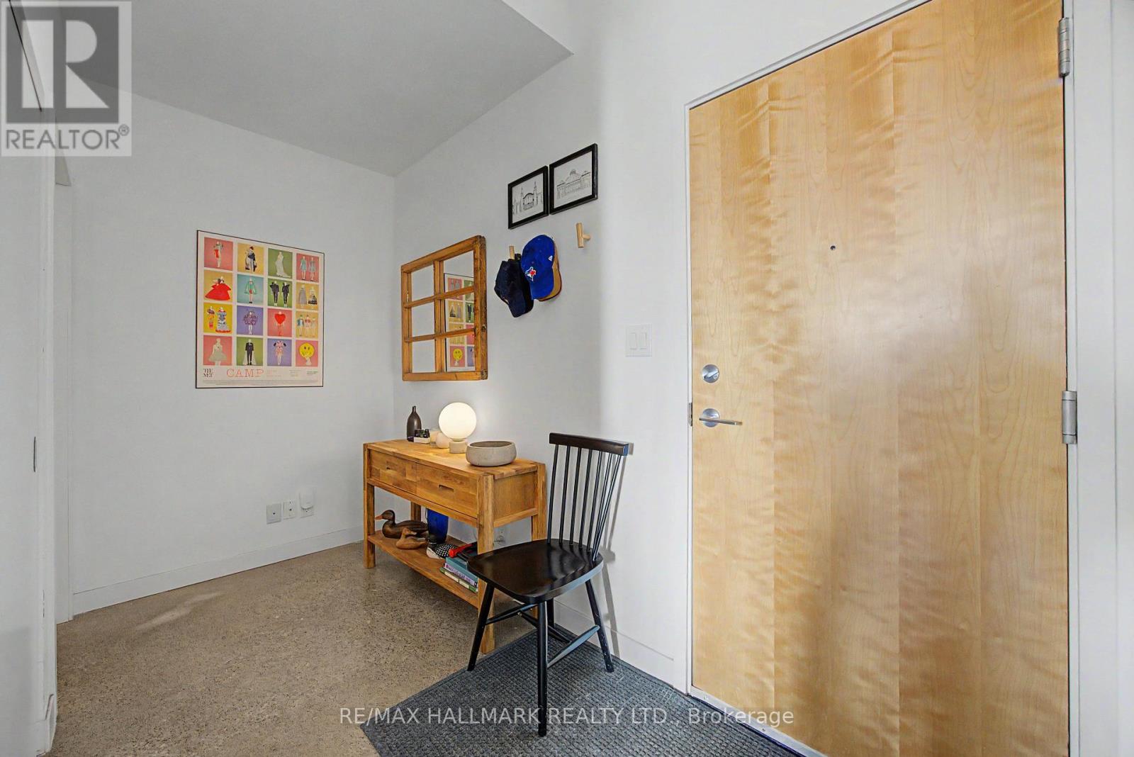 819 - 510 King Street E, Toronto, Ontario  M5A 1M1 - Photo 3 - C13009038