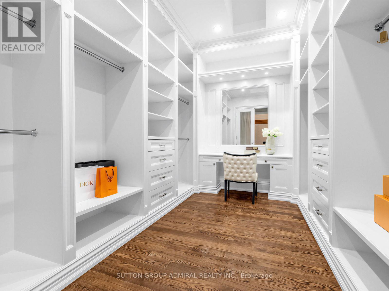 5 Lloydminster Crescent, Toronto, Ontario  M2M 2R9 - Photo 25 - C13009086