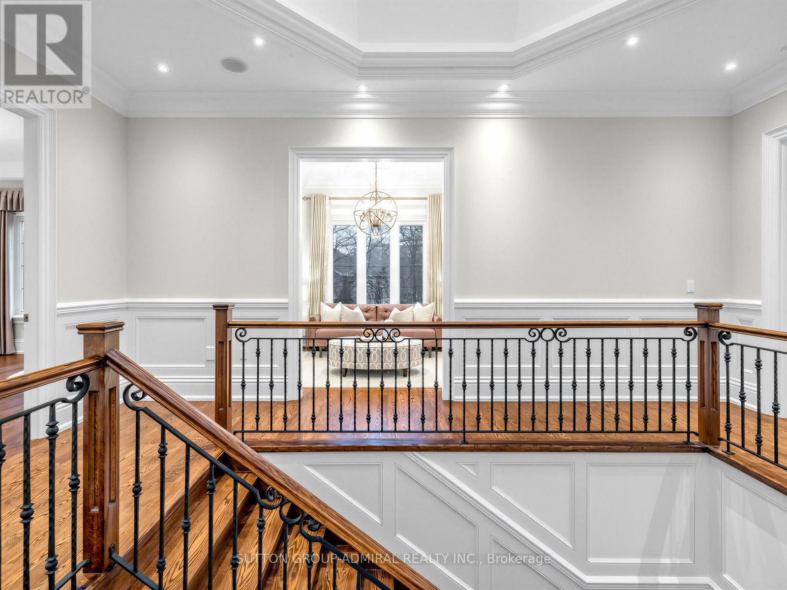 5 Lloydminster Crescent, Toronto, Ontario  M2M 2R9 - Photo 30 - C13009086