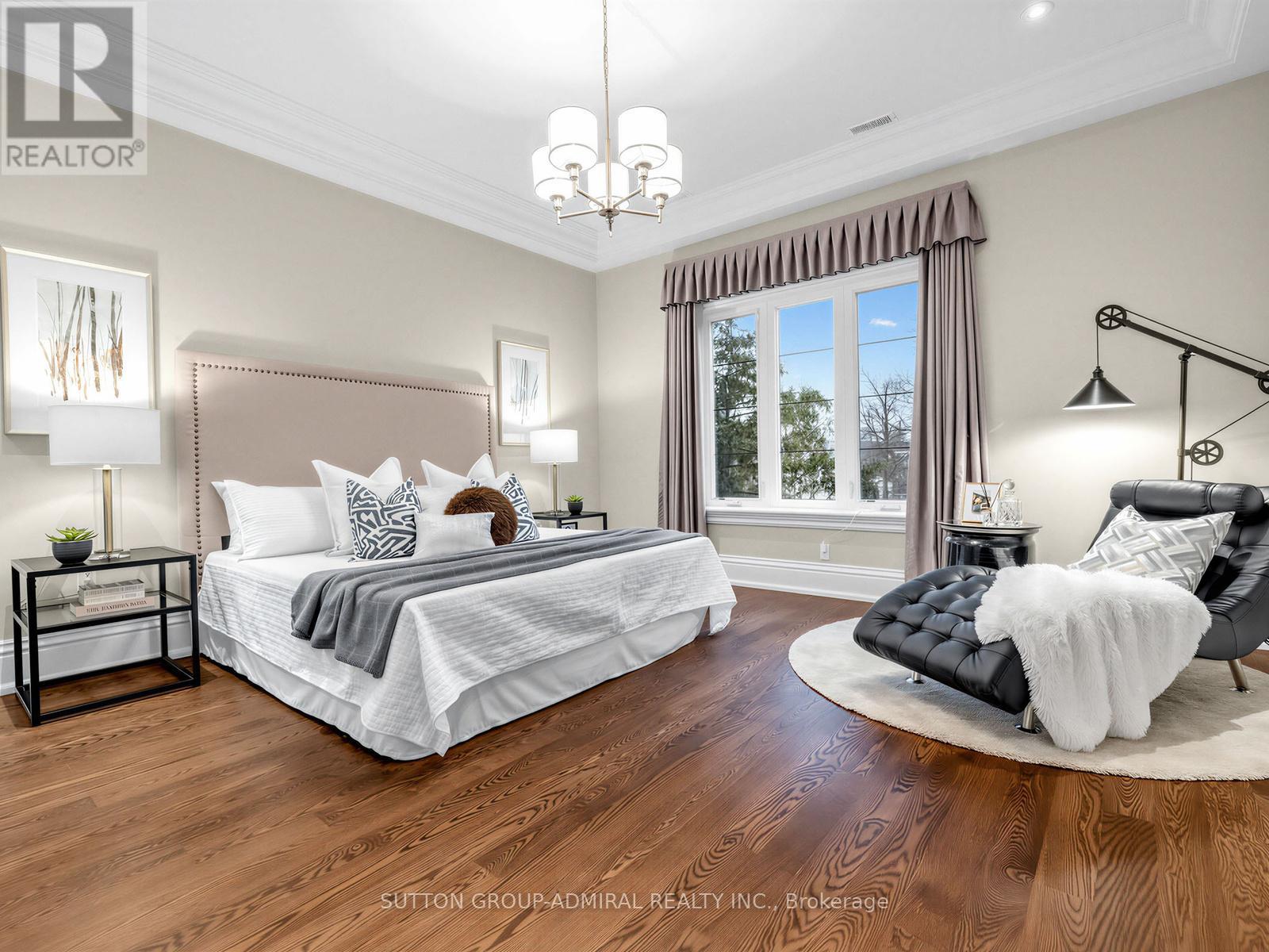 5 Lloydminster Crescent, Toronto, Ontario  M2M 2R9 - Photo 42 - C13009086