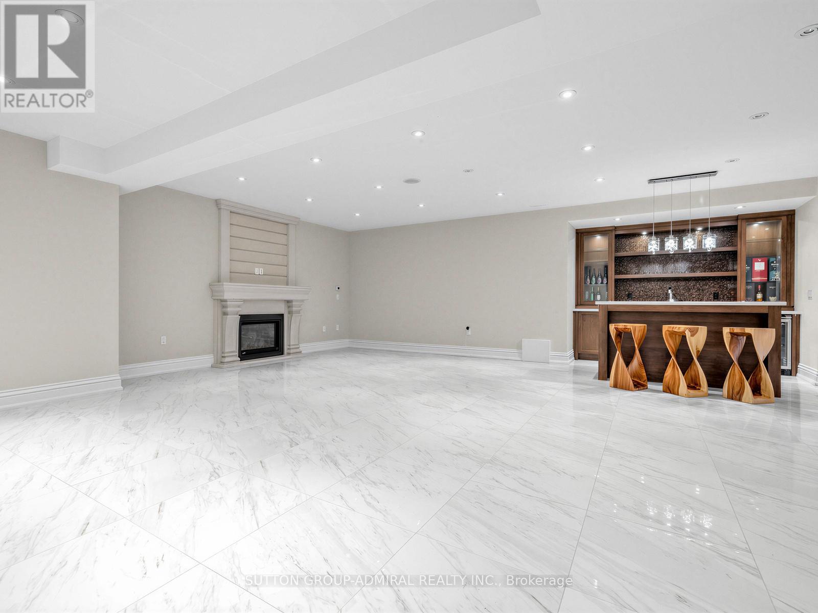 5 Lloydminster Crescent, Toronto, Ontario  M2M 2R9 - Photo 46 - C13009086