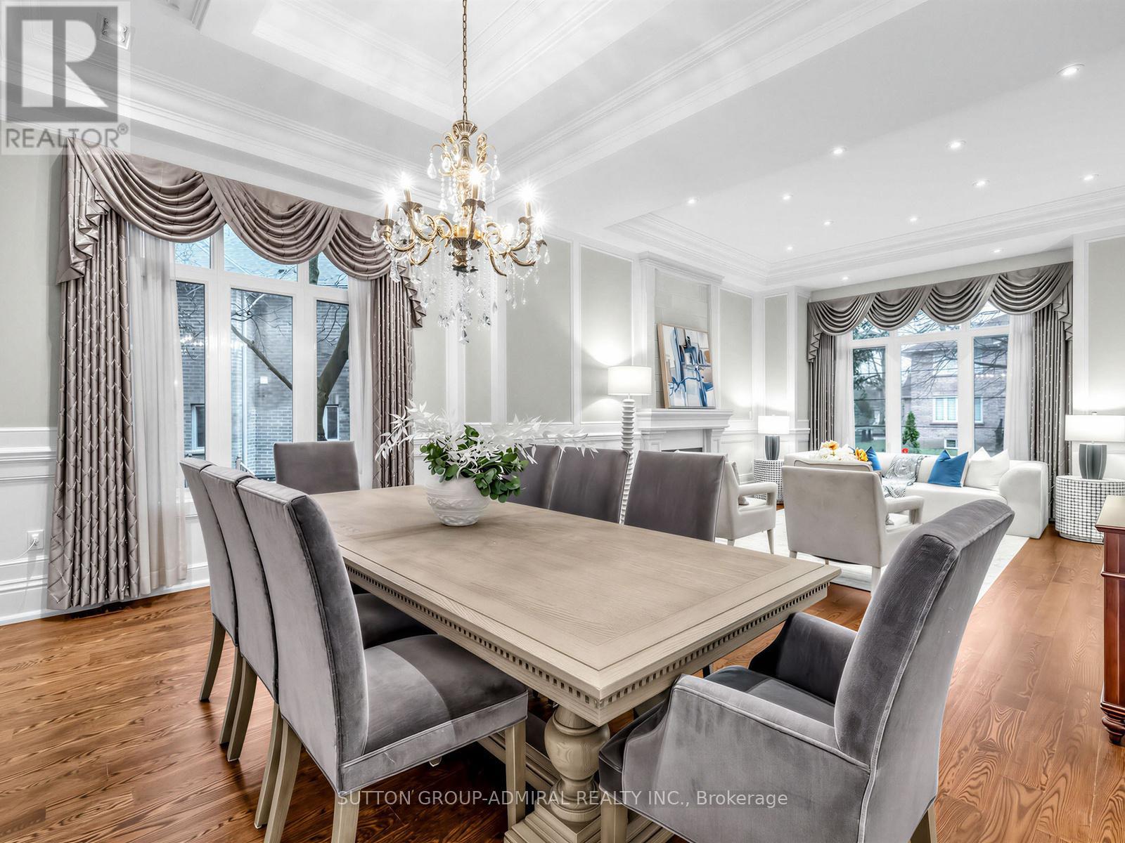 5 Lloydminster Crescent, Toronto, Ontario  M2M 2R9 - Photo 6 - C13009086