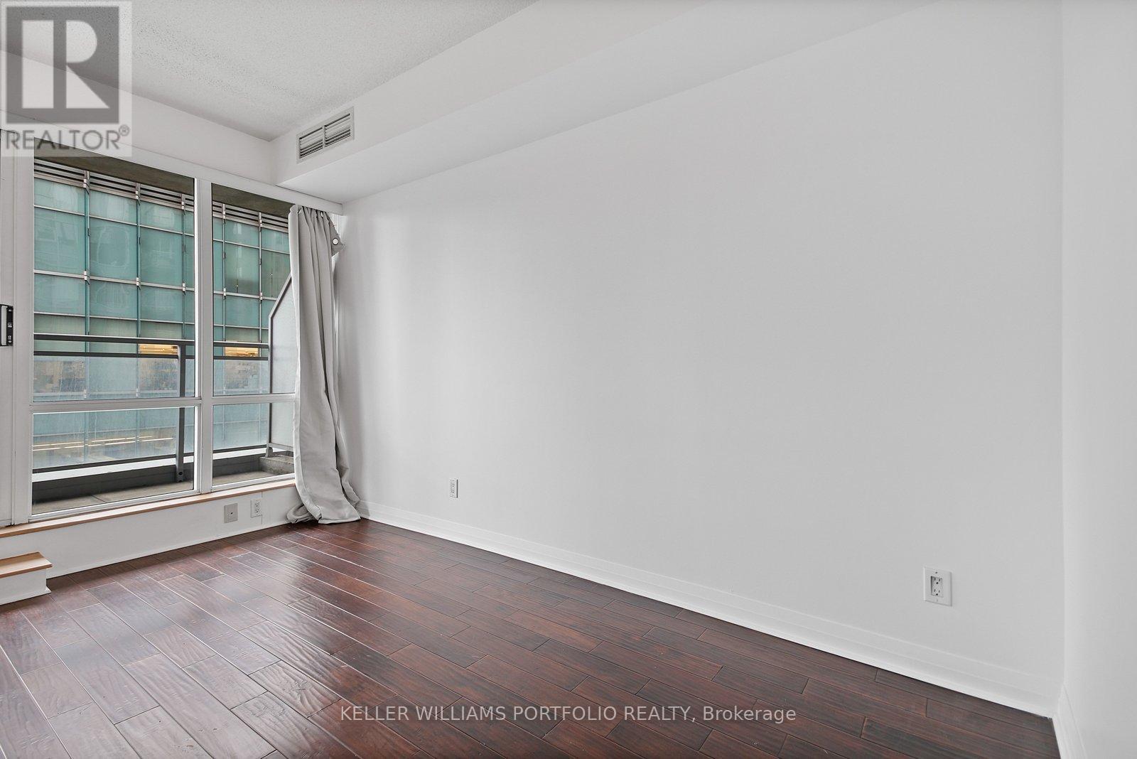 1002 - 220 Victoria Street, Toronto, Ontario  M5B 2R6 - Photo 18 - C13009128