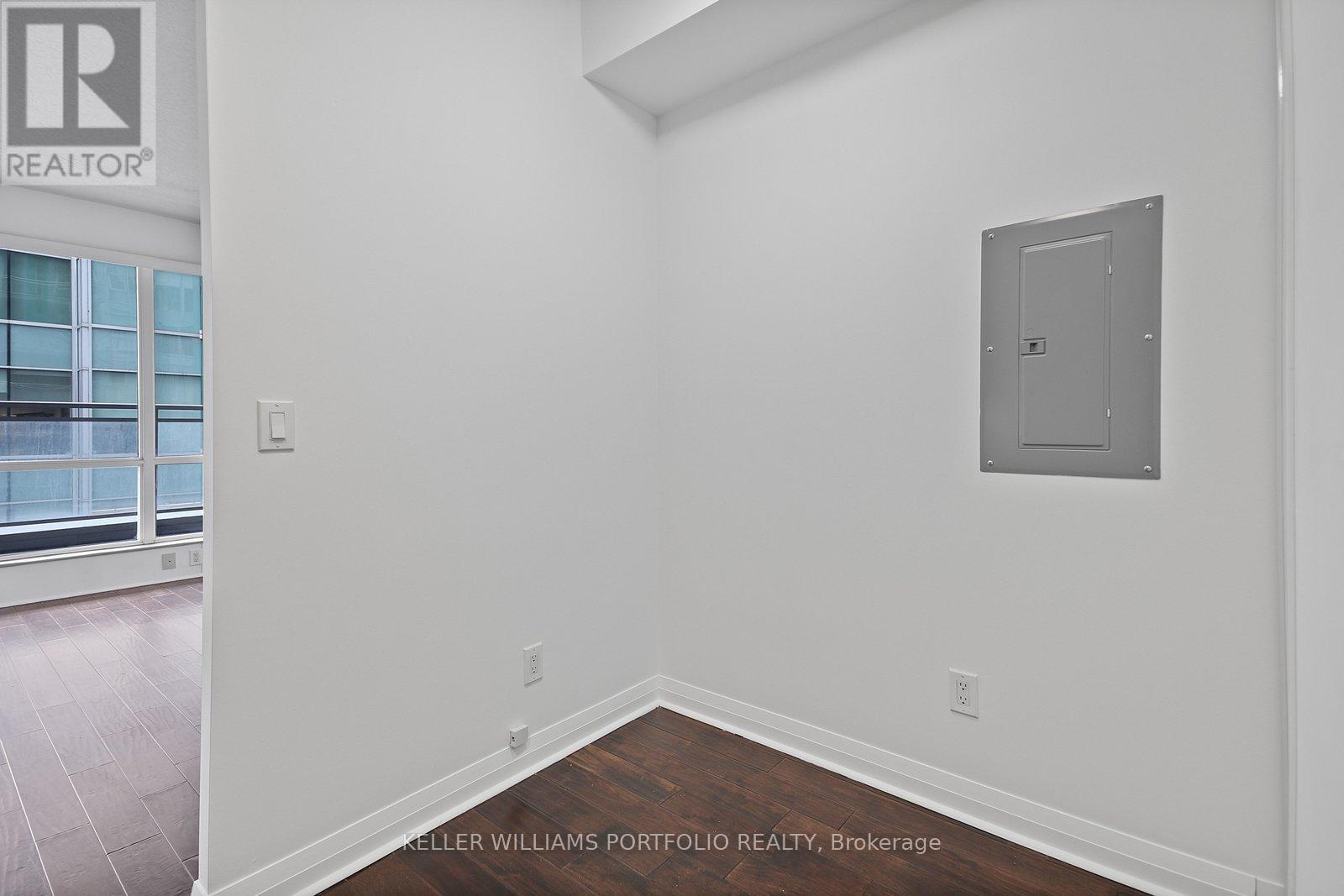 1002 - 220 Victoria Street, Toronto, Ontario  M5B 2R6 - Photo 4 - C13009128