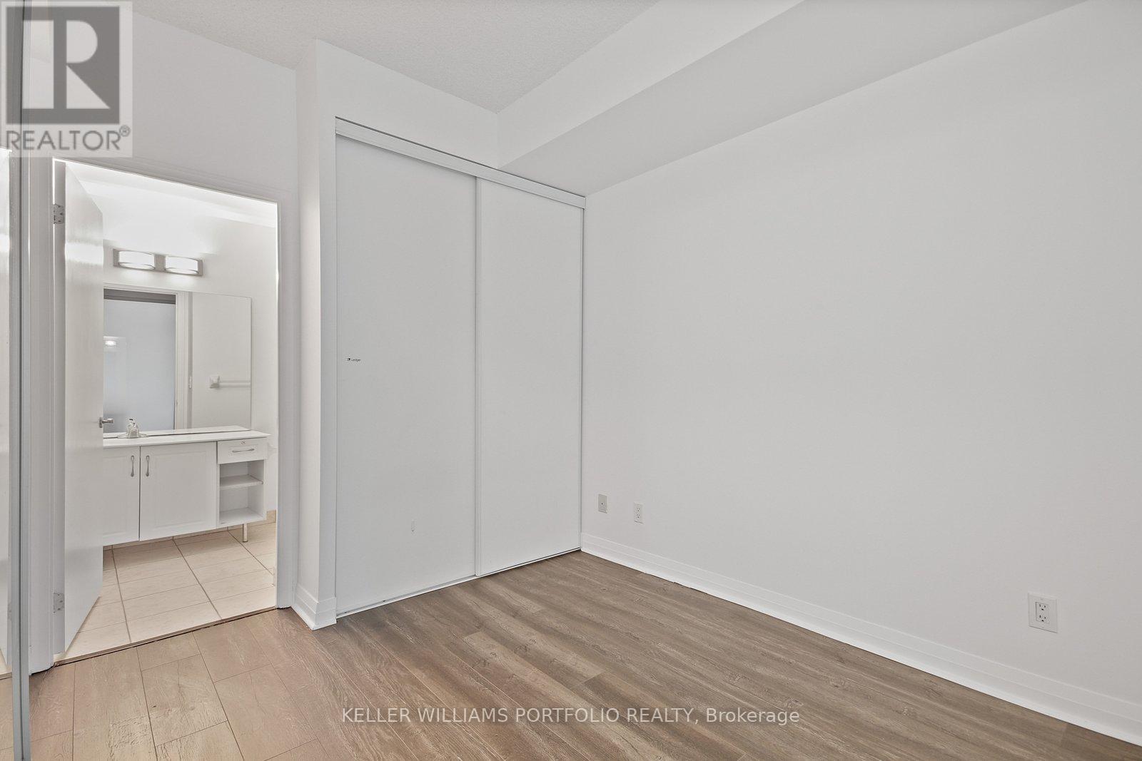 1002 - 220 Victoria Street, Toronto, Ontario  M5B 2R6 - Photo 7 - C13009128