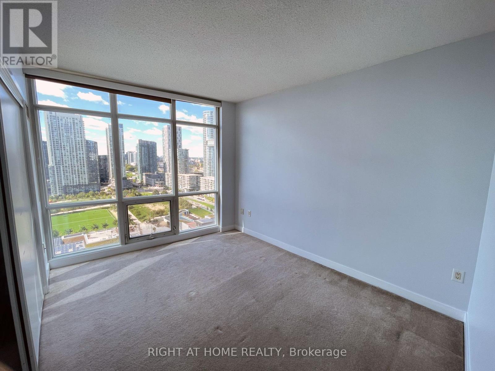 2615 - 11 Brunel Court, Toronto, Ontario  M5V 3Y3 - Photo 11 - C13009194