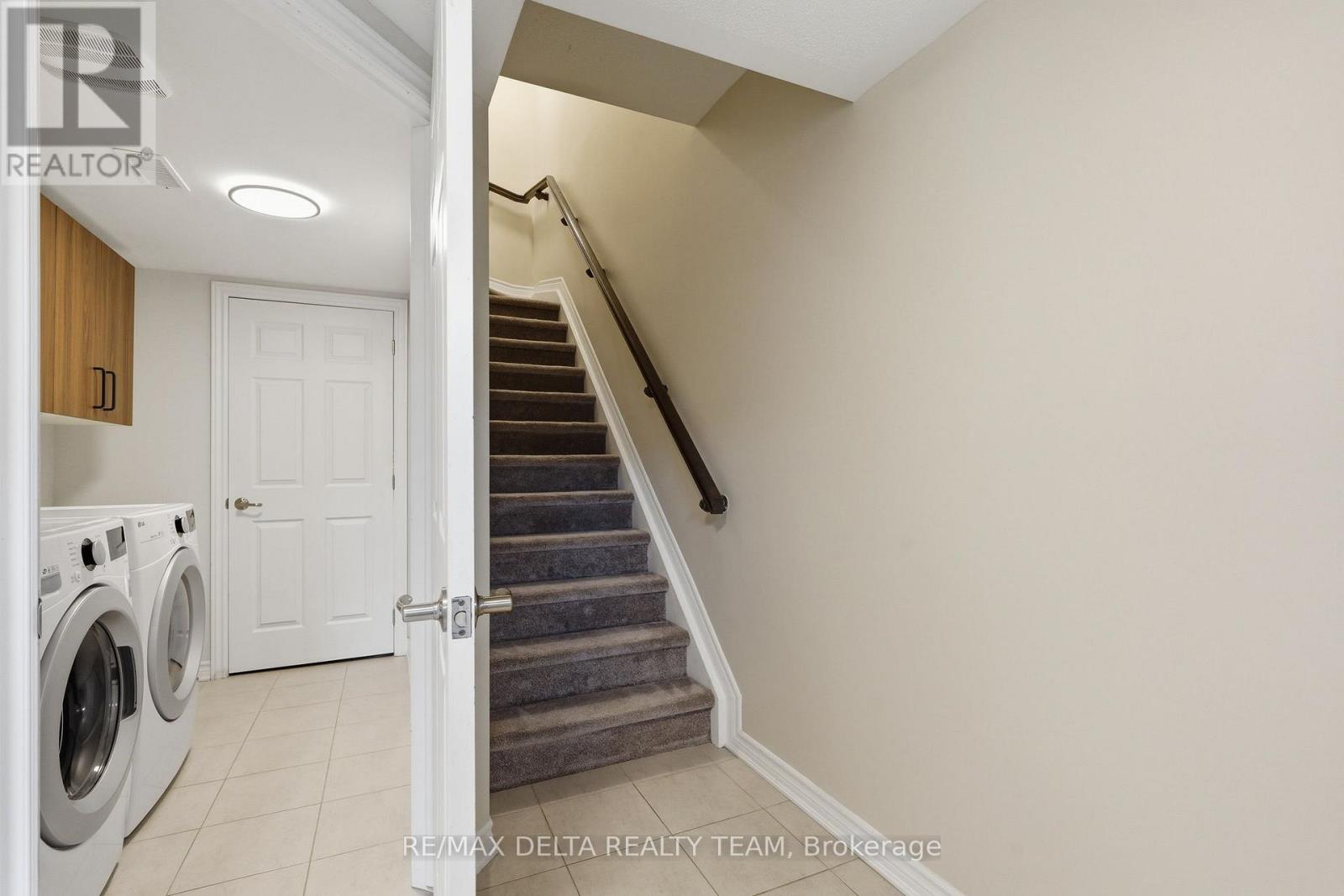372 Willow Aster Circle, Ottawa, Ontario  K4A 1C8 - Photo 4 - X13009018