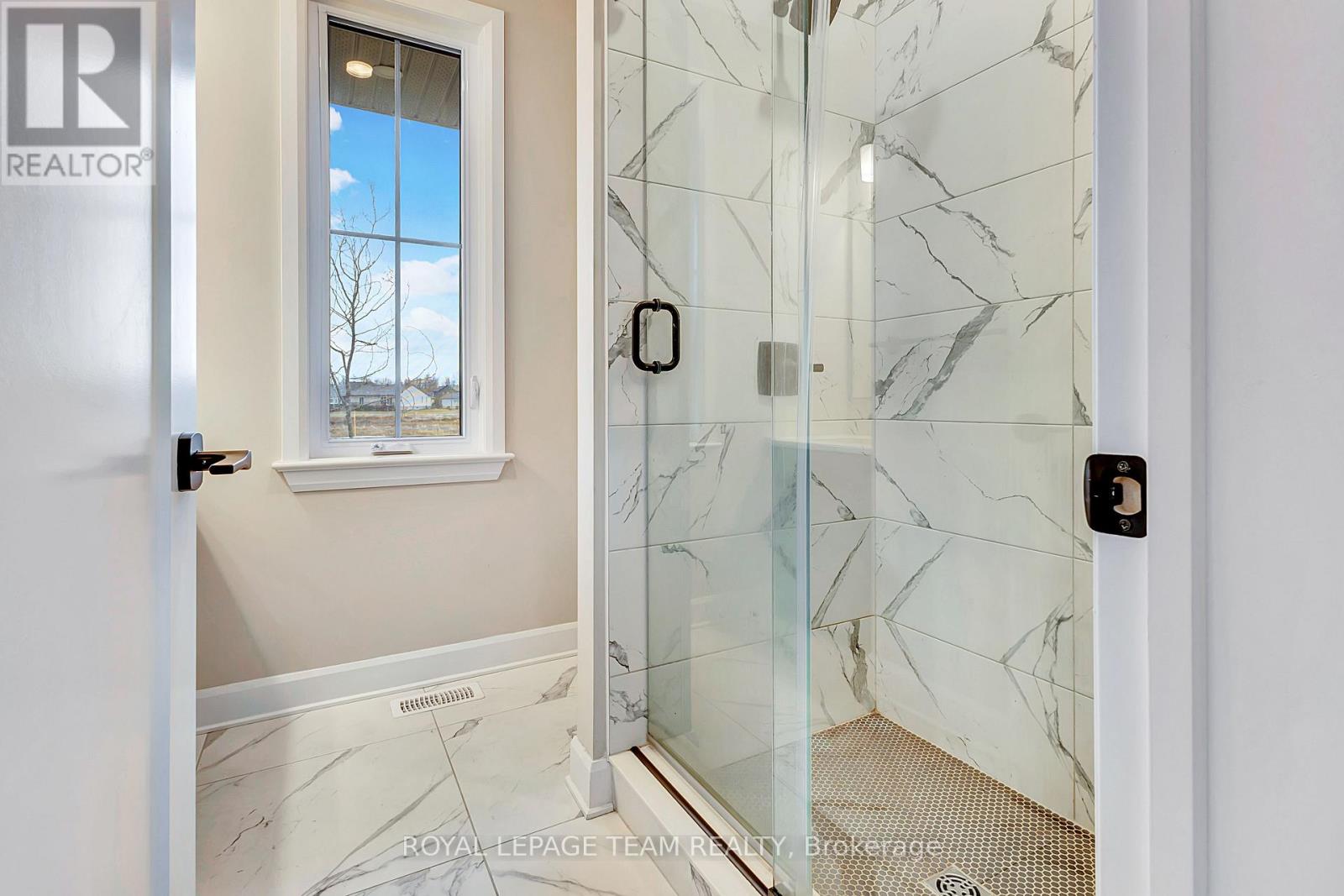 737 Gamble Drive, Russell, Ontario  K4R 0G5 - Photo 18 - X13009056