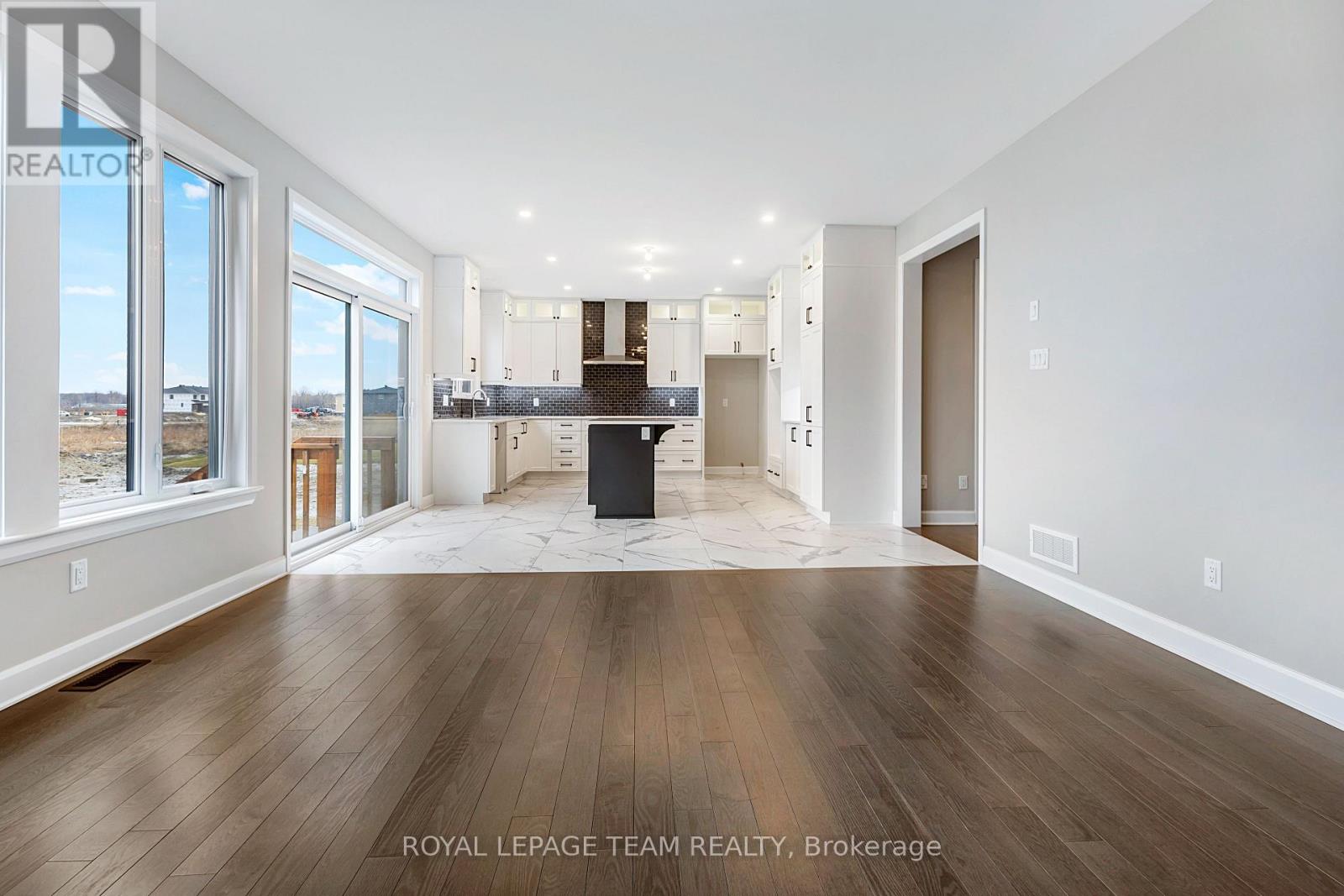 737 Gamble Drive, Russell, Ontario  K4R 0G5 - Photo 5 - X13009056