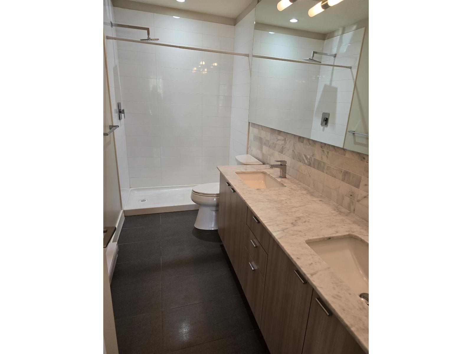 204 3090 Gladwin Road, Abbotsford, British Columbia  V2T 0G2 - Photo 6 - R3112472