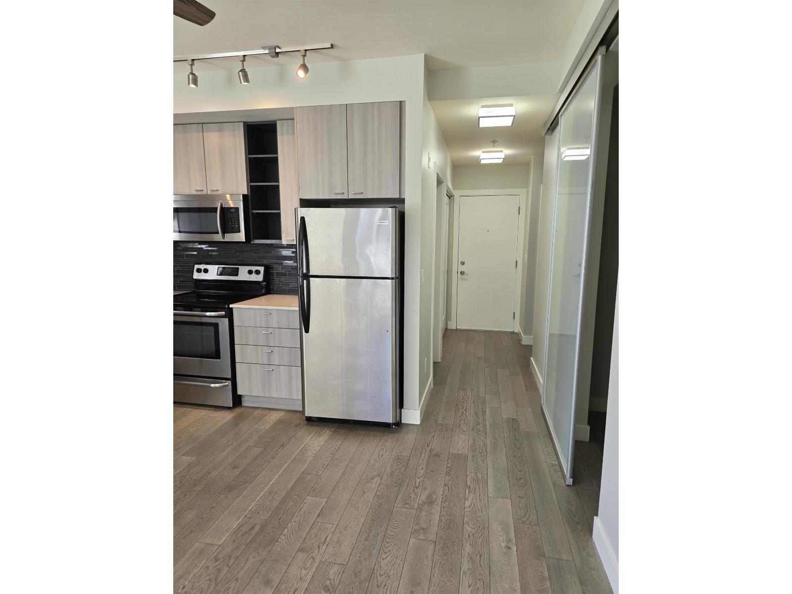 204 3090 Gladwin Road, Abbotsford, British Columbia  V2T 0G2 - Photo 8 - R3112472