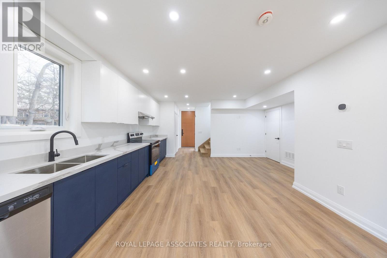 28 Bobmar Road, Toronto, Ontario  M1C 1C9 - Photo 10 - E13008956