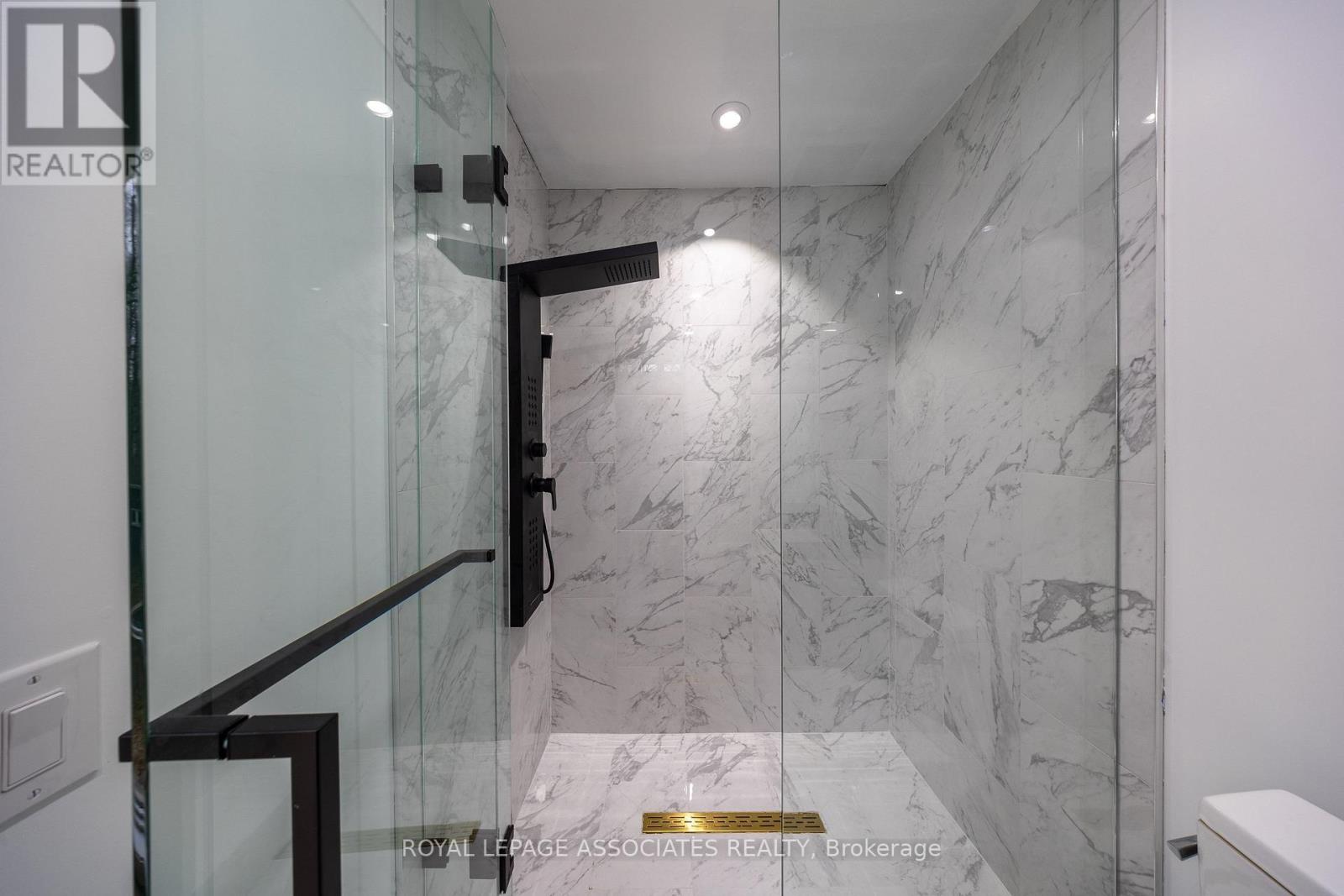 28 Bobmar Road, Toronto, Ontario  M1C 1C9 - Photo 22 - E13008956