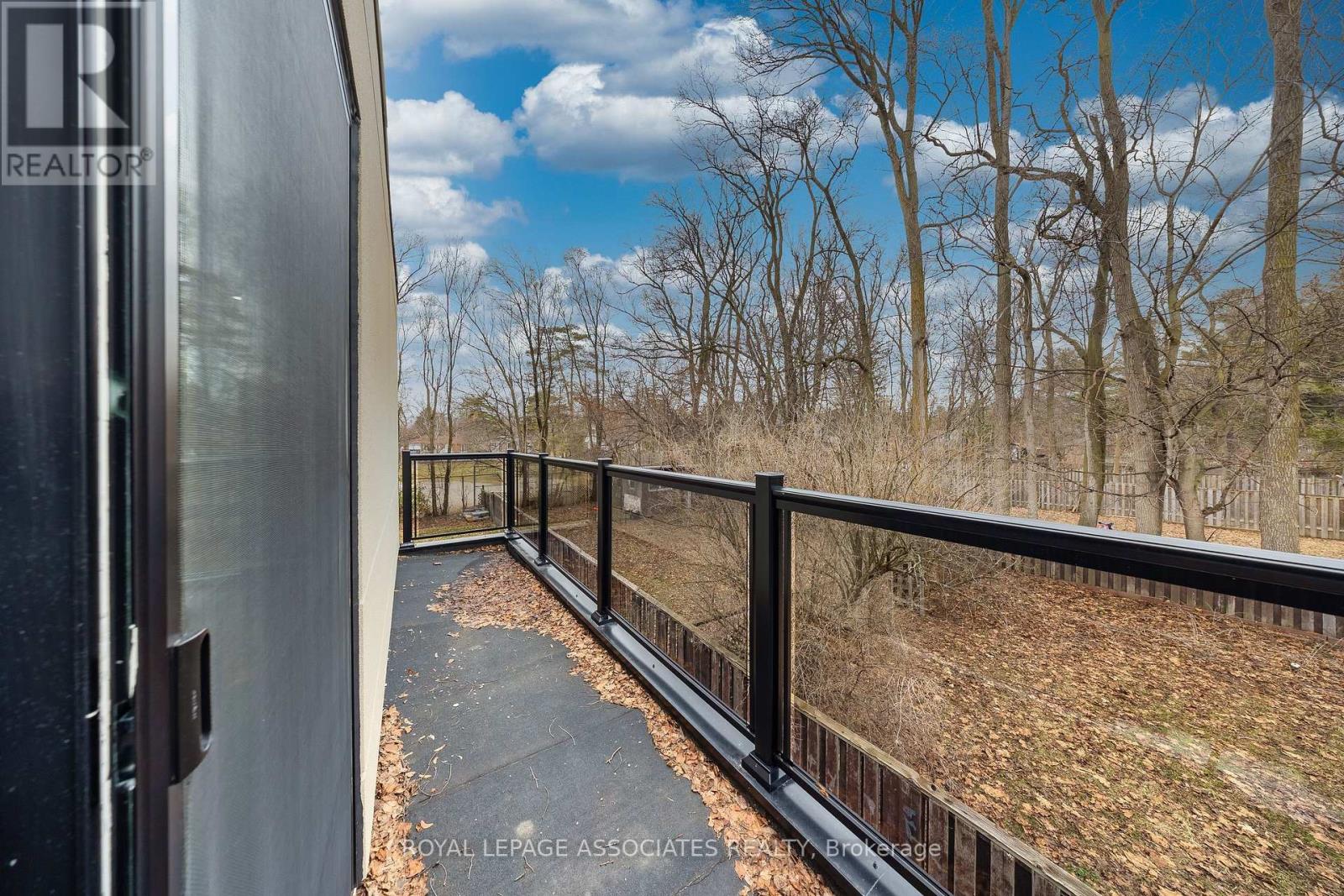 28 Bobmar Road, Toronto, Ontario  M1C 1C9 - Photo 24 - E13008956