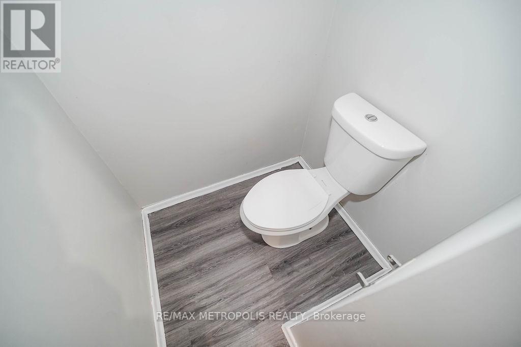 761 West Shore Boulevard, Pickering, Ontario  L1W 2V5 - Photo 35 - E13009066