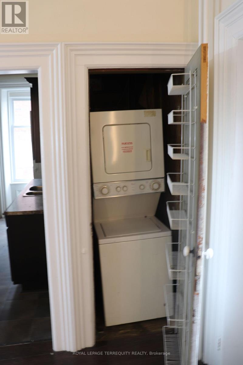 51 Nassau Street, Oshawa, Ontario  L1J 4A3 - Photo 11 - E13009114