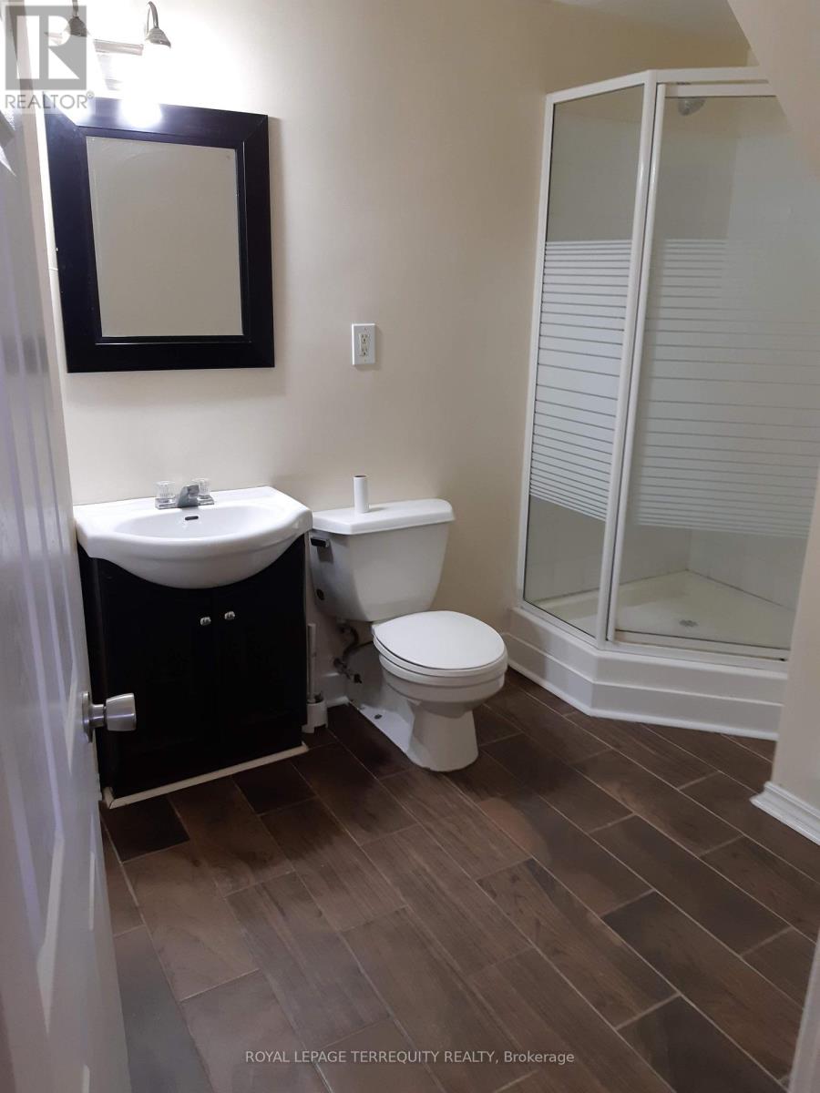 51 Nassau Street, Oshawa, Ontario  L1J 4A3 - Photo 31 - E13009114