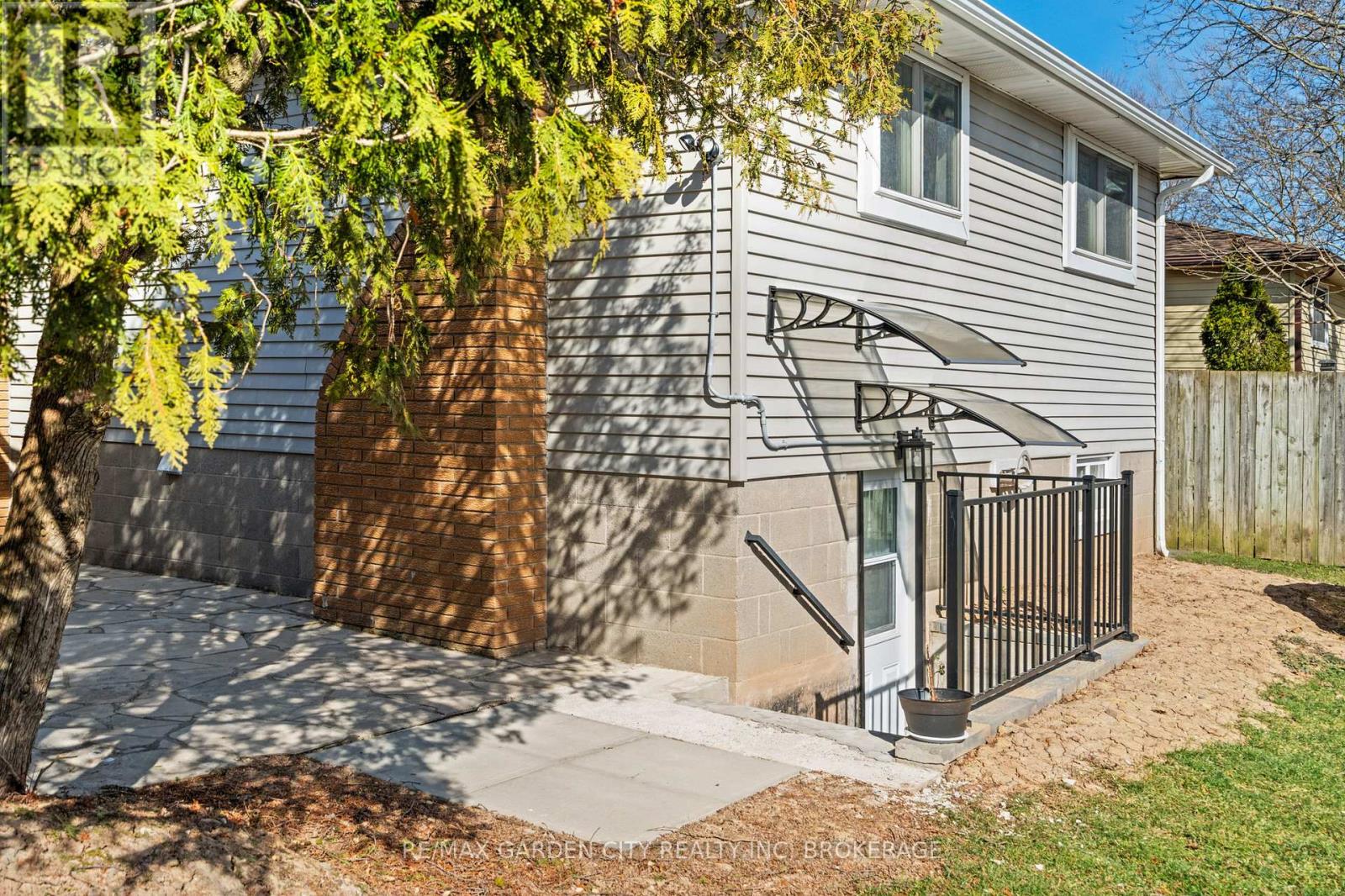 8146 Westwood Street, Niagara Falls, Ontario  L2H 1Y2 - Photo 21 - X13008940