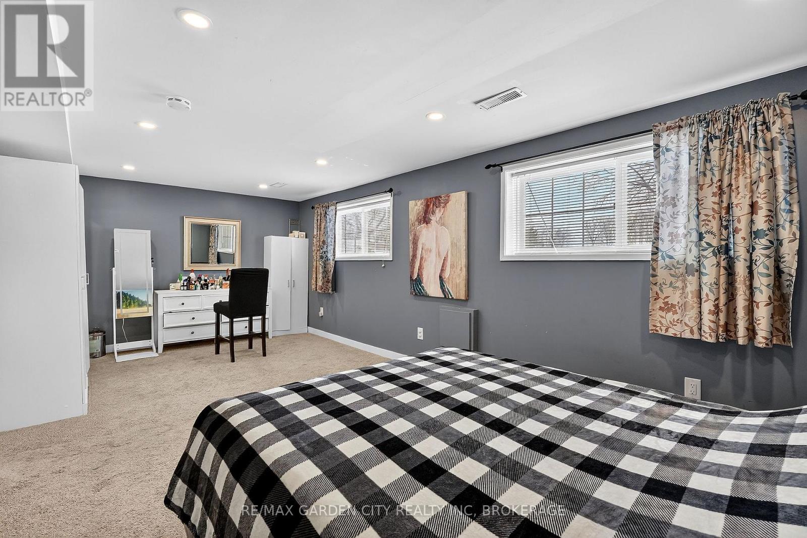 8146 Westwood Street, Niagara Falls, Ontario  L2H 1Y2 - Photo 29 - X13008940