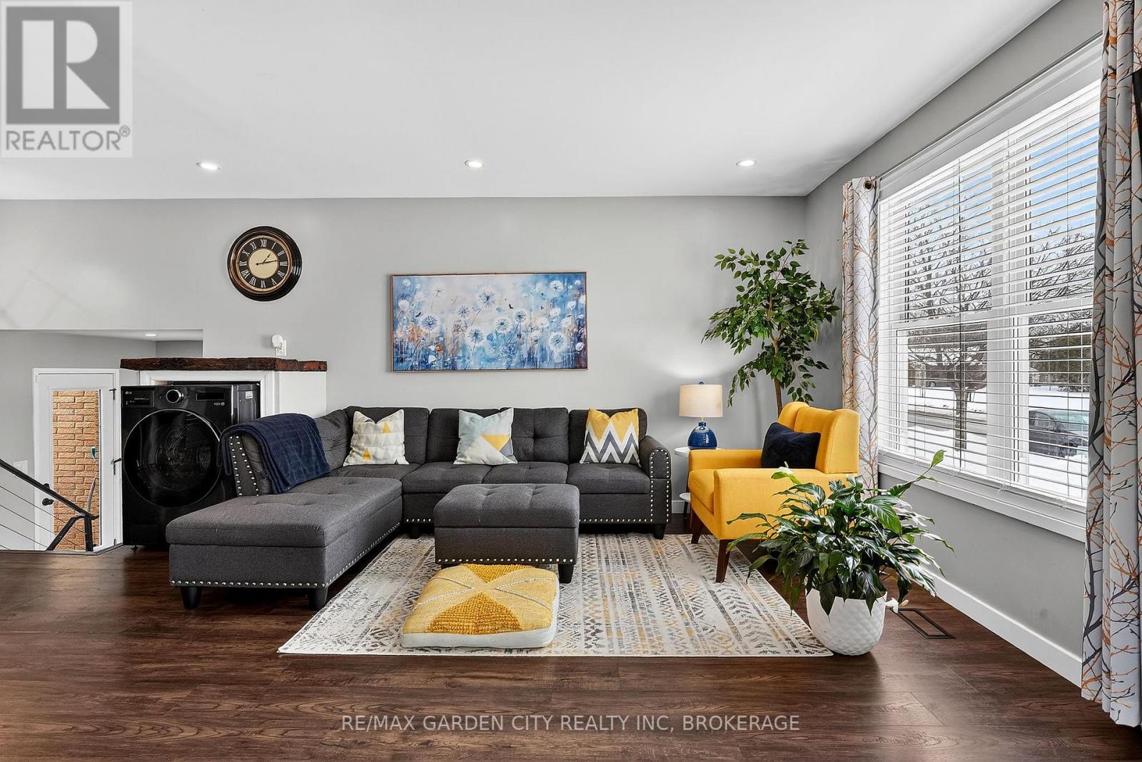 8146 Westwood Street, Niagara Falls, Ontario  L2H 1Y2 - Photo 6 - X13008940