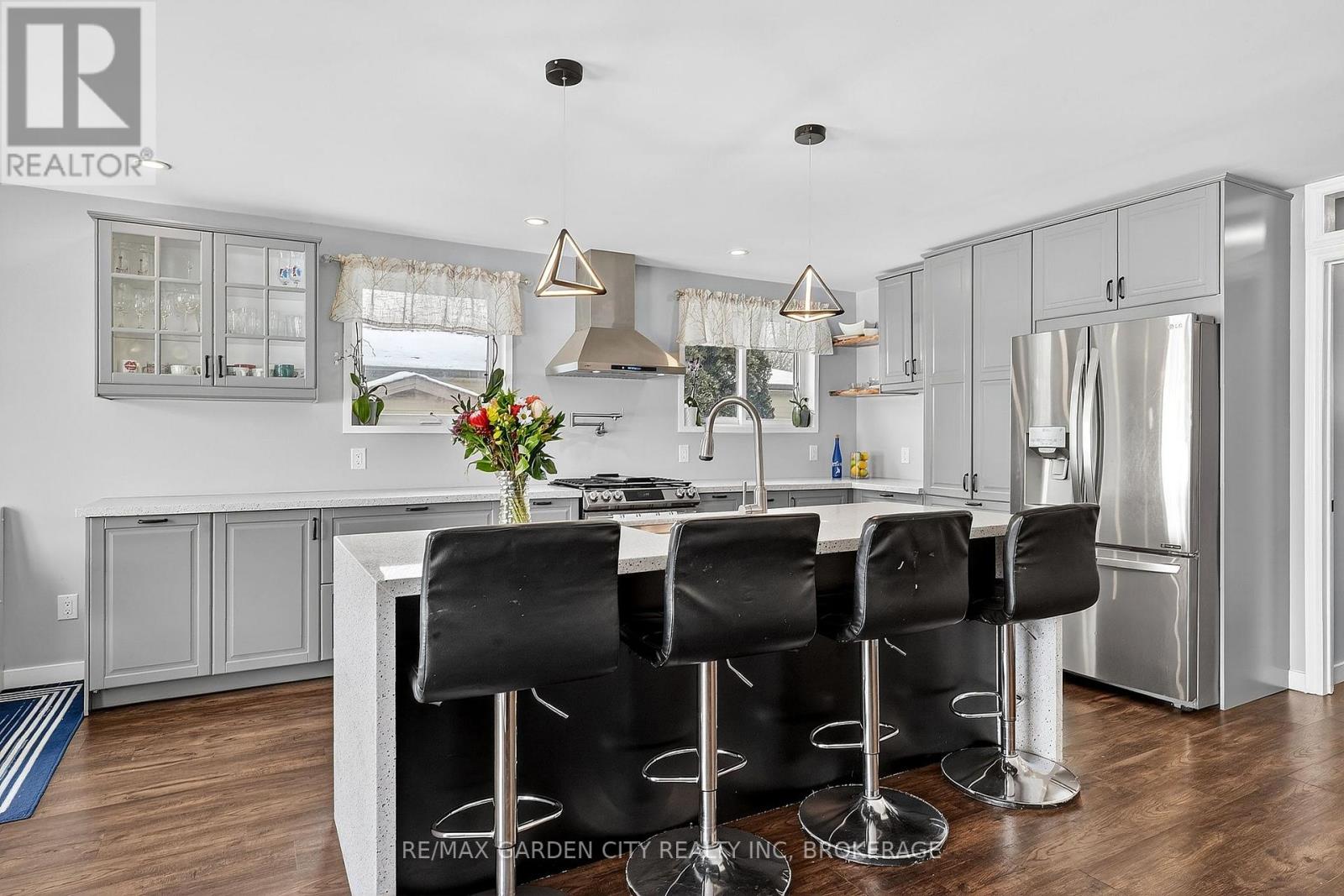 8146 Westwood Street, Niagara Falls, Ontario  L2H 1Y2 - Photo 8 - X13008940