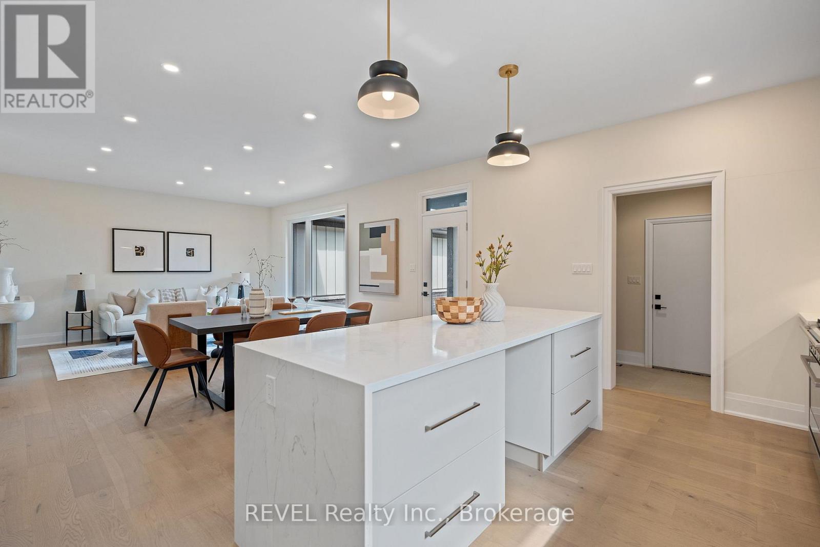 11 Accursi Crescent, Pelham, Ontario  L0S 1E2 - Photo 19 - X13009108