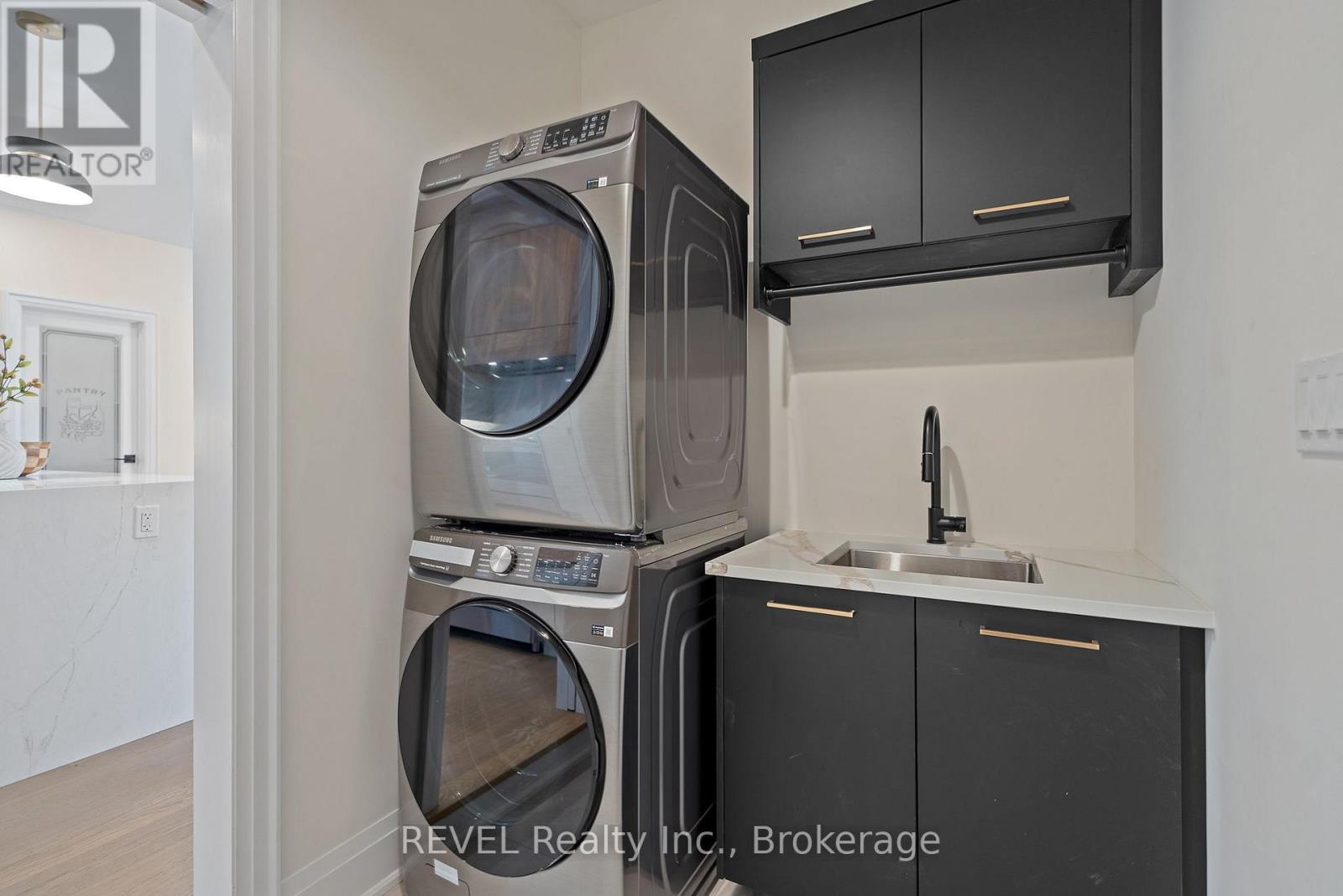 11 Accursi Crescent, Pelham, Ontario  L0S 1E2 - Photo 36 - X13009108