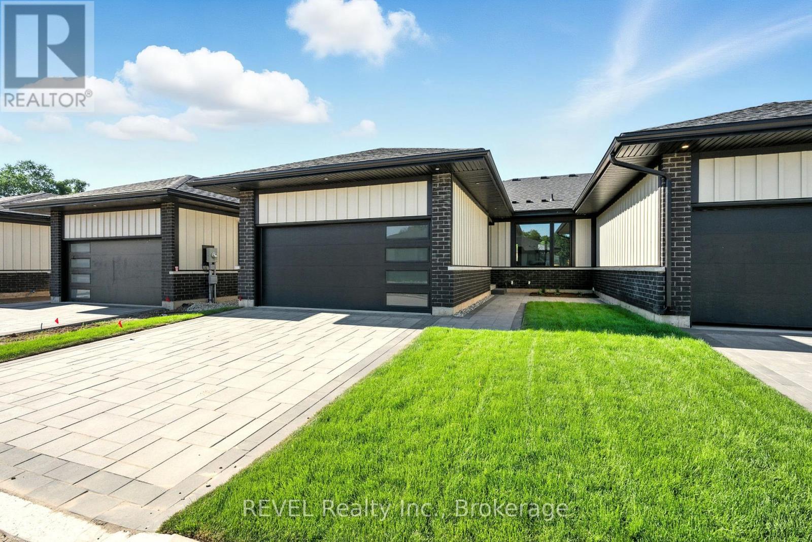 11 Accursi Crescent, Pelham, Ontario  L0S 1E2 - Photo 38 - X13009108